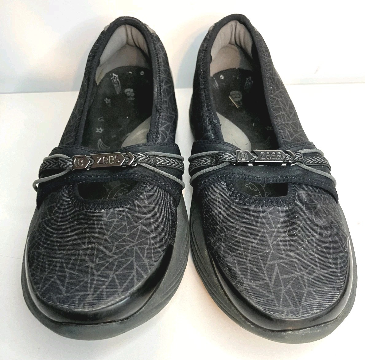 Women’s Bzees Black Over Grey Comfort Slip on Shoes Size 6