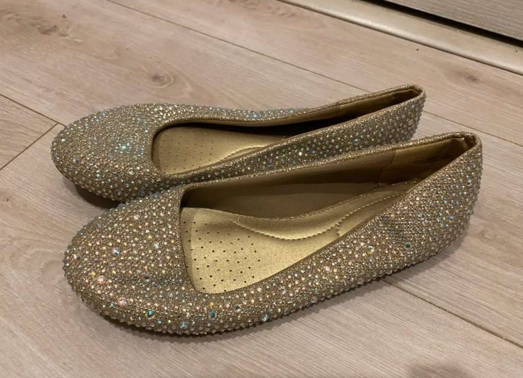 Ladies dress/evening shoes-desi design- size 10