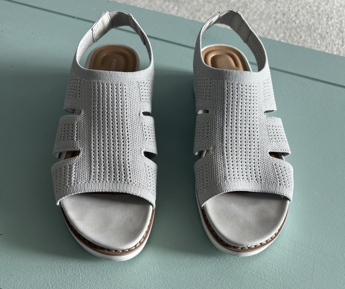 Easy Spirit Women’s Winslow Lightweight Knit Sandals Gray Size 9
