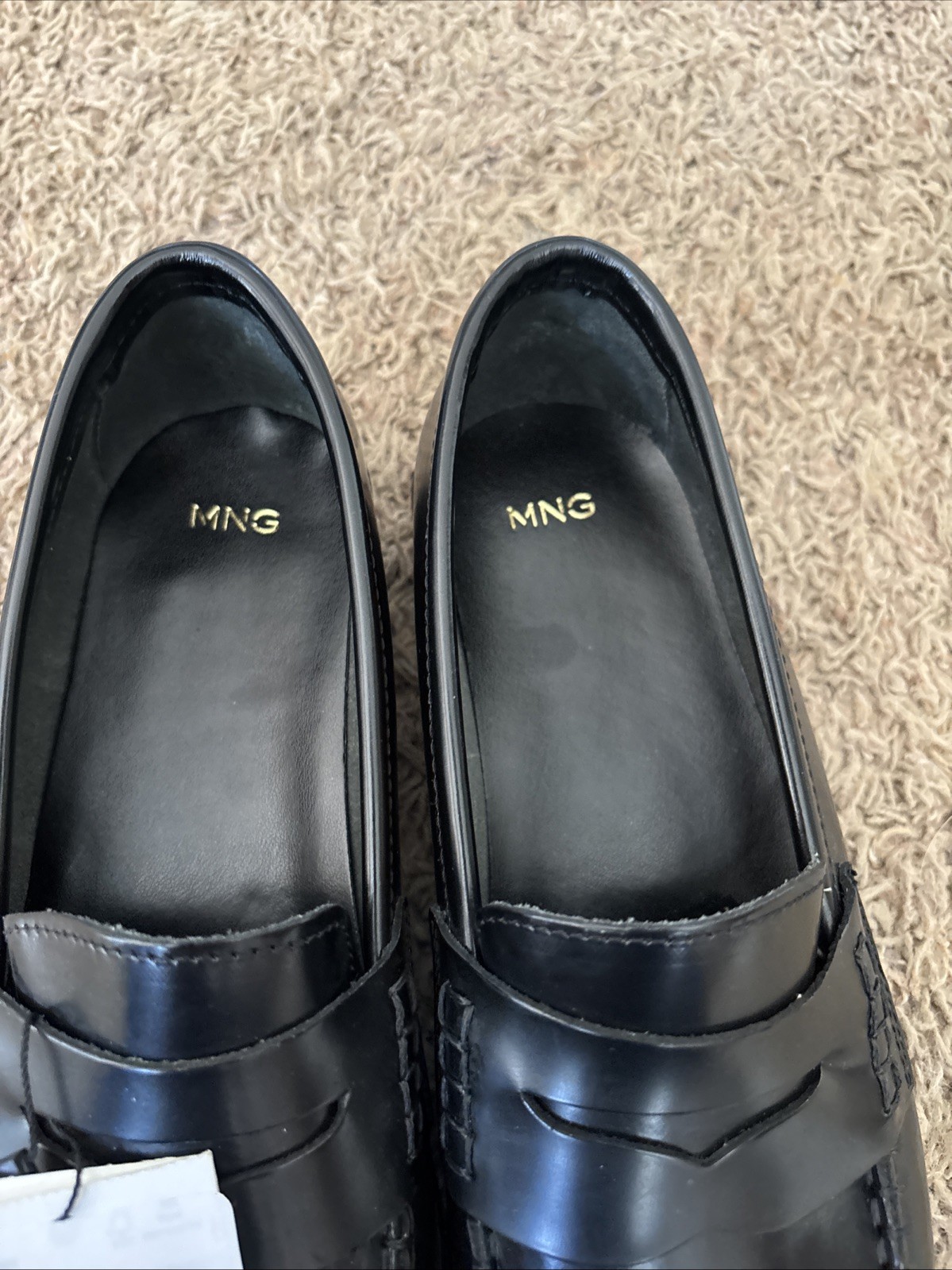 MNG Mango Luisa 100% Black Leather Preppy Penny Loafers EU 40 US 9 Made In Spain