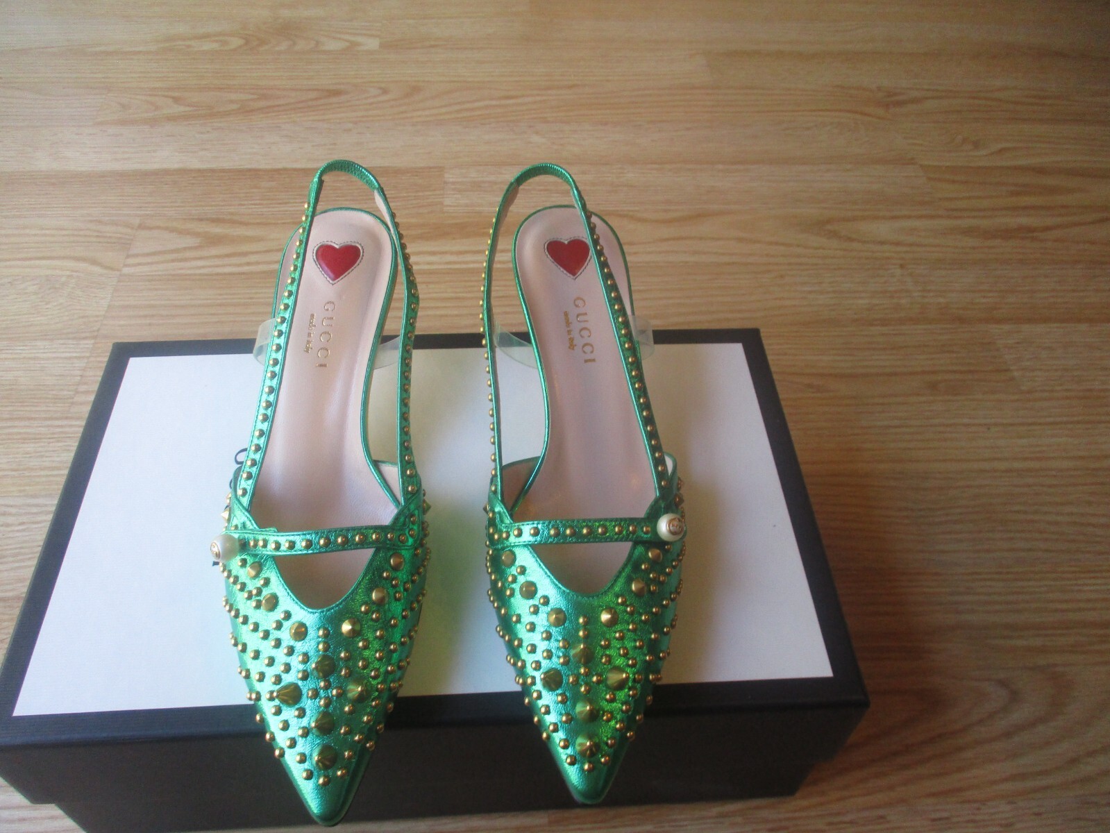 $1410 Gucci Unia Metallic Spike Studded Pearl Sandals Bamboo Heels 36 US 6 NEW
