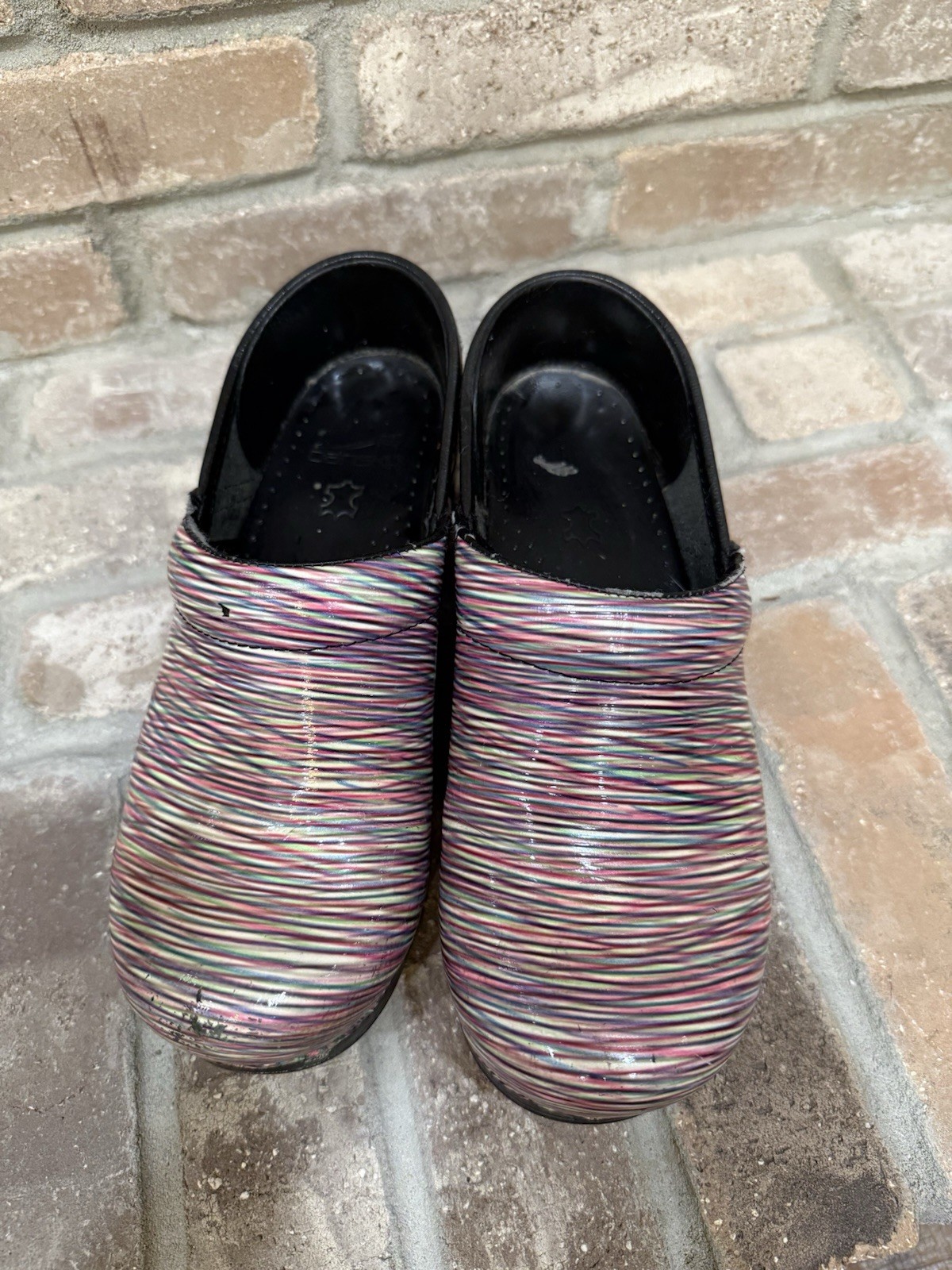 Dansko Women’s Patent Leather Slip-On Clogs Size 36UK Striped Multicolor Black