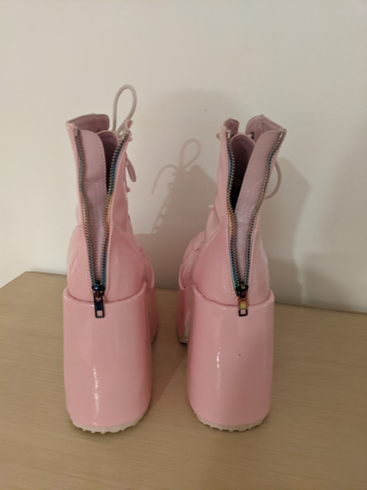Women’s Pink Patent Platform Ankle Boots Round Toe Lace Up Back Zip 10