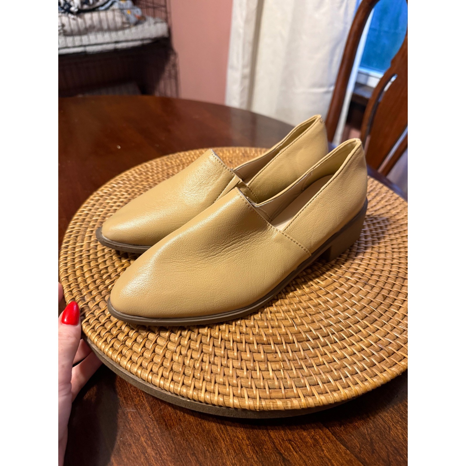 Vero Cuoio Tan Leather Pointed Toe Slip On Loafers Low Block Heel Beige Shoes