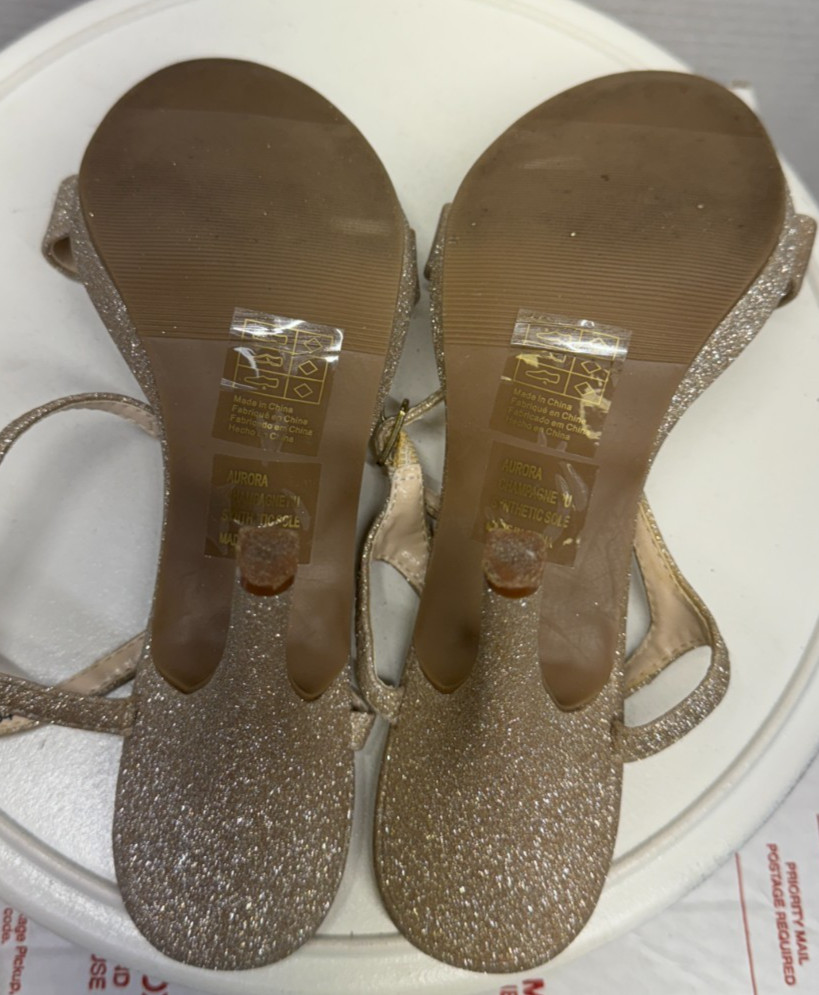 Dyeables Womens Aurora Ankle Strap Dress 3.25 Kitten Heels Gold Glitter 6.5B 37