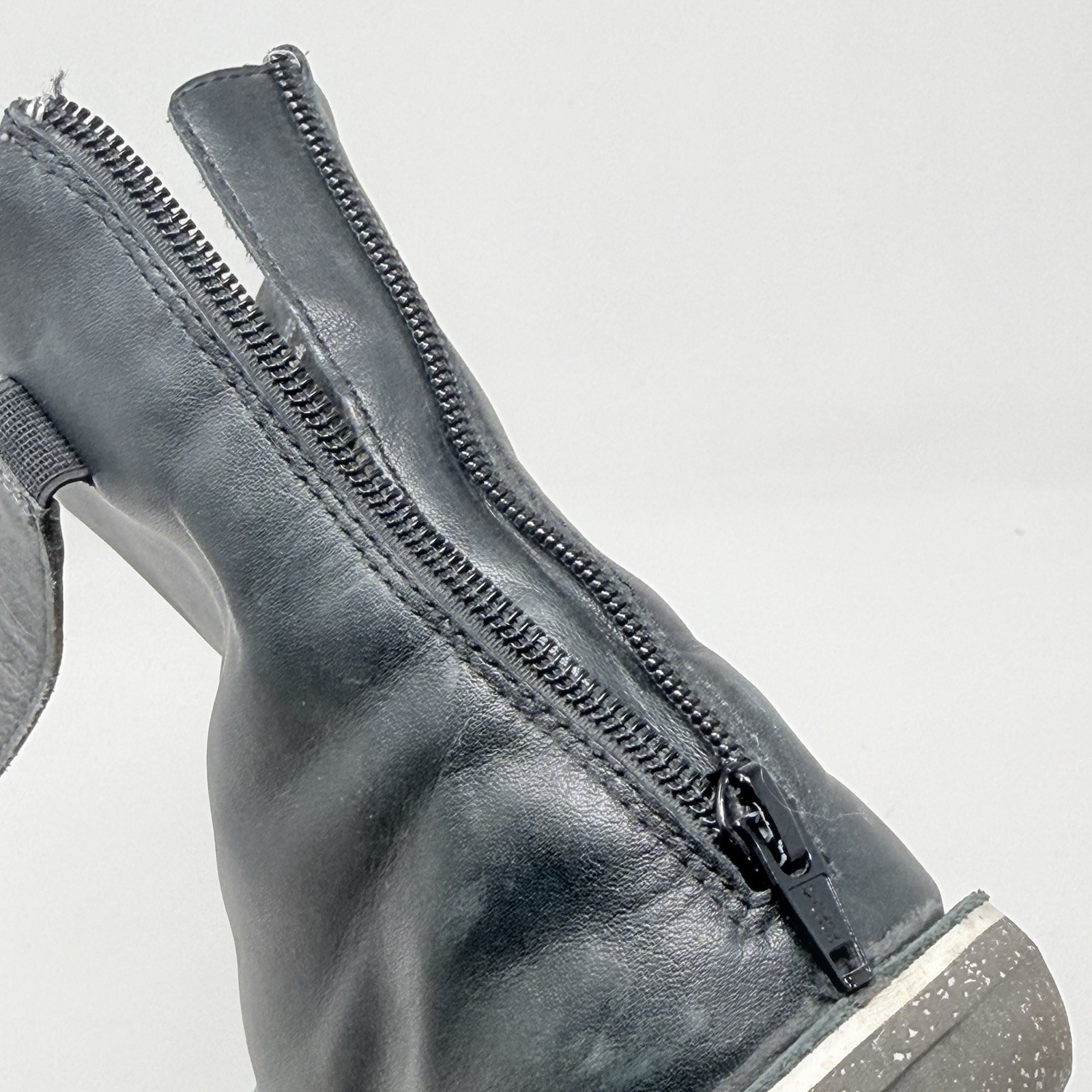 Camper Beetle Boots Womens 8.5 EU 39 Black Leather Hipster Bohemian Minimalist