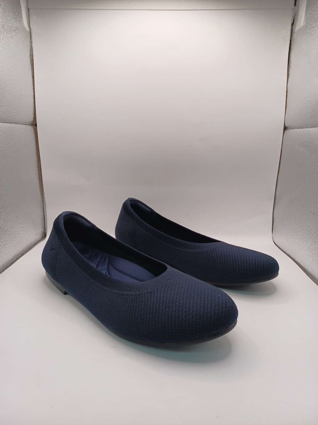 New Vivaia Claire Round Toe Flats Navy Size US 6.5 EU 37