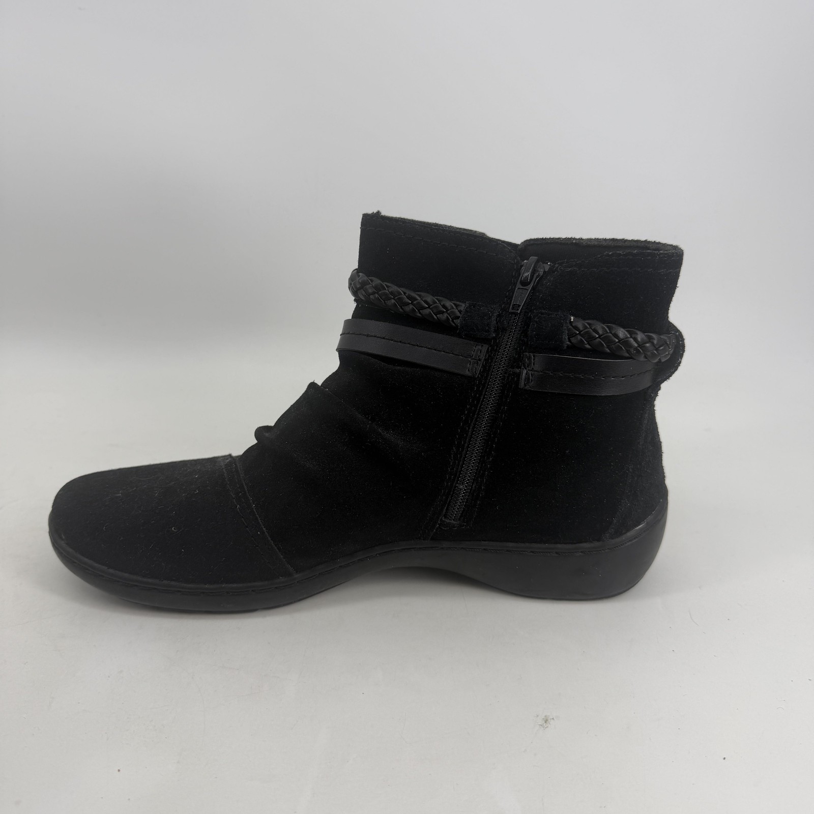 Clarks Boots Womens Size 10W Black Suede Ankle Wedge Zip Comfort Casual Travel