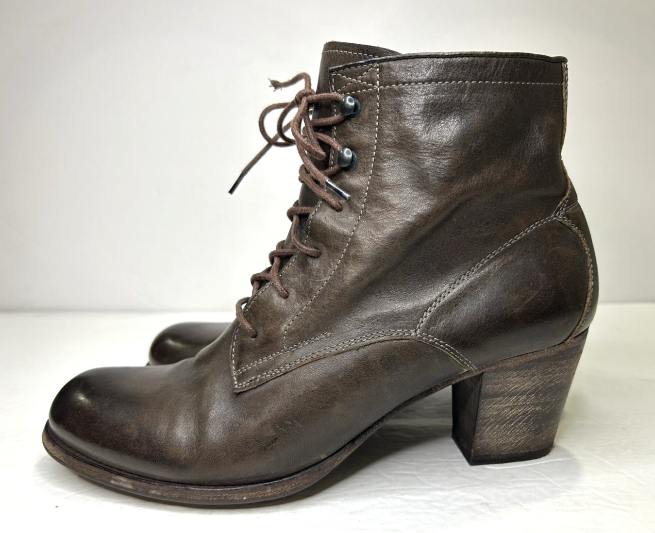 N.D.C. Made by Hand Ankle Boots Women 40 9.5 Brown Leather Lace-Up Heeled Spain