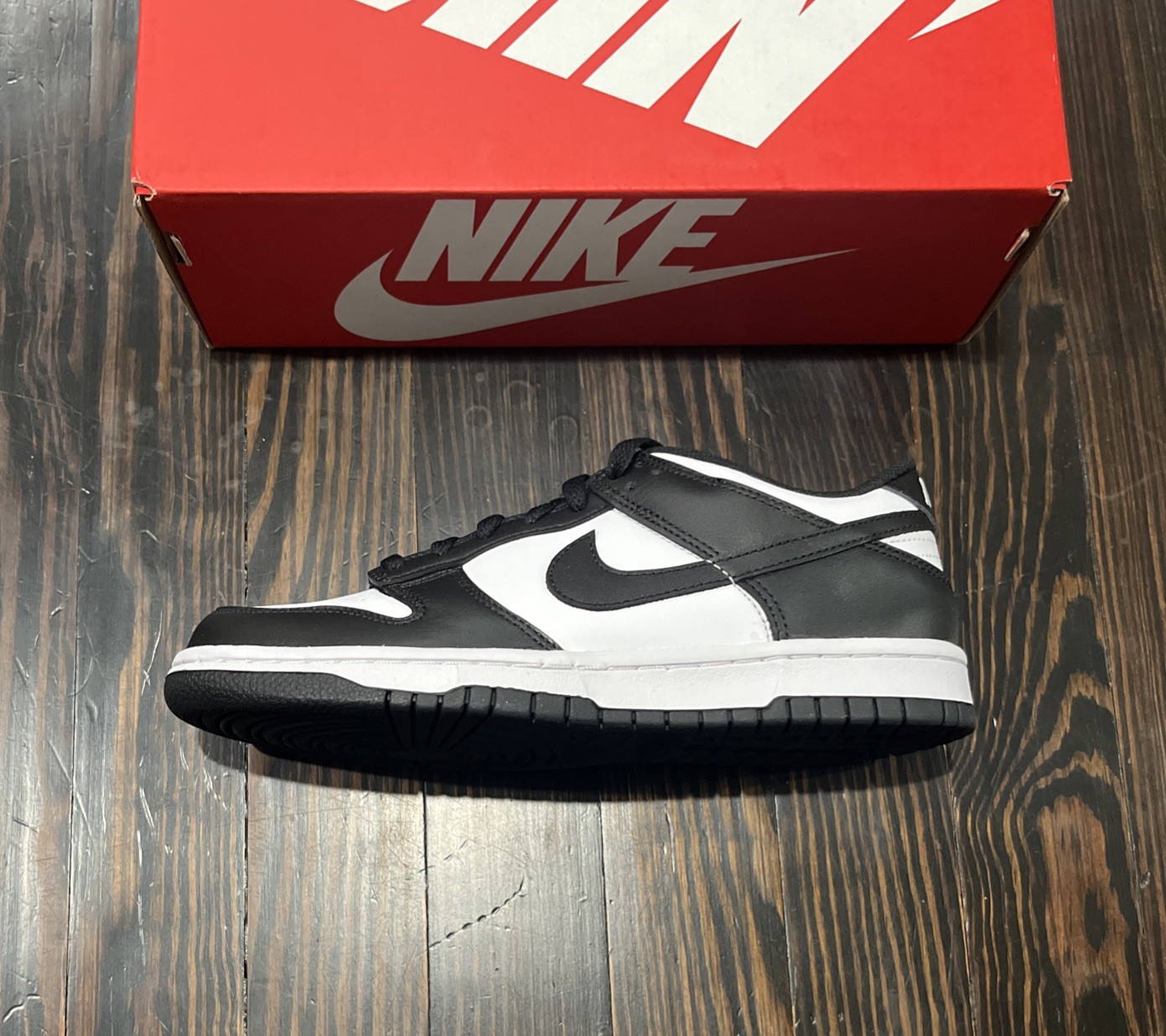 Nike Dunk Low Panda Women’s Size 6.5 DD1503-101 LEFT SHOE ONLY