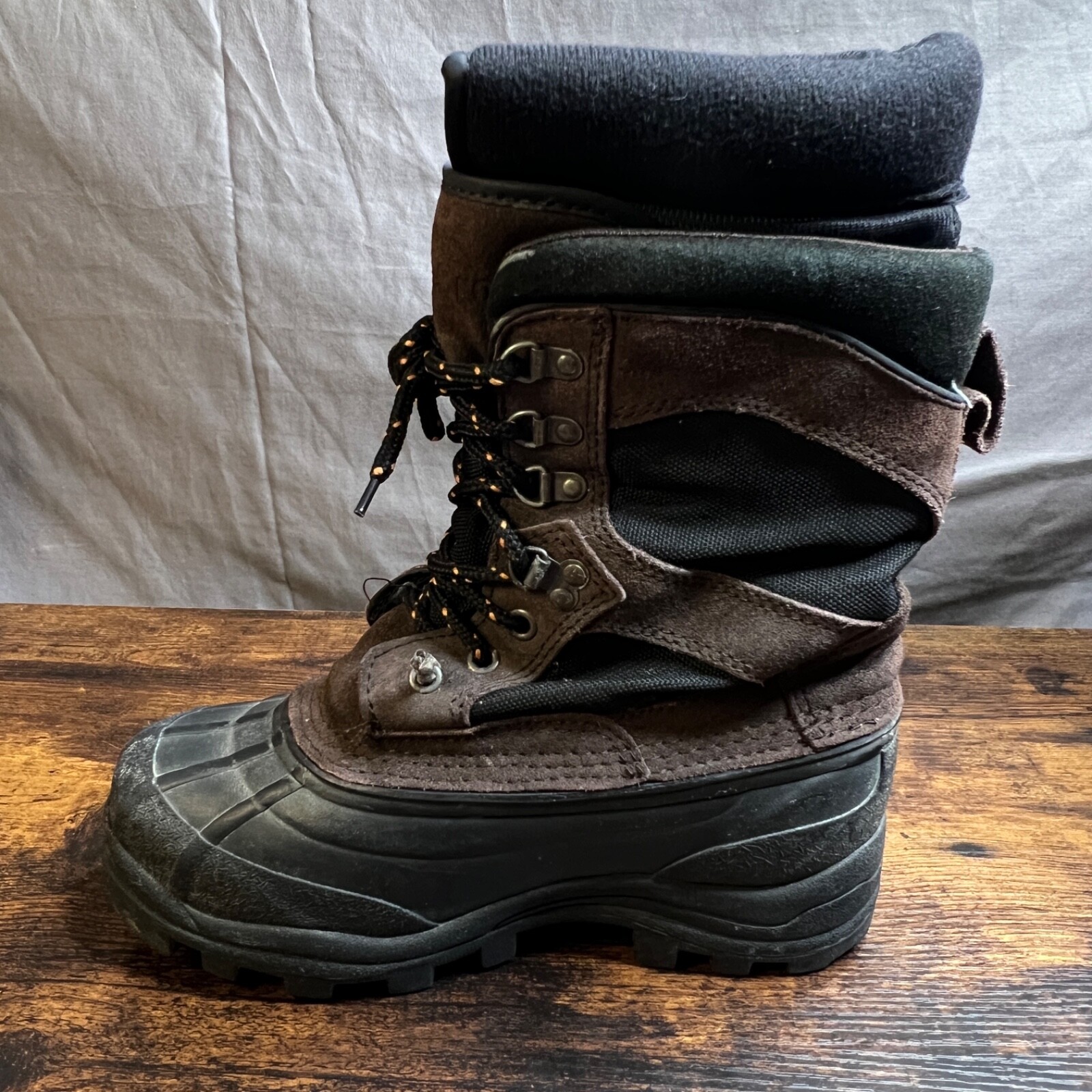LaCrosse Insulated Hiking Hunting Boot Mens Womens Size 7 600201 Outdoors Winter