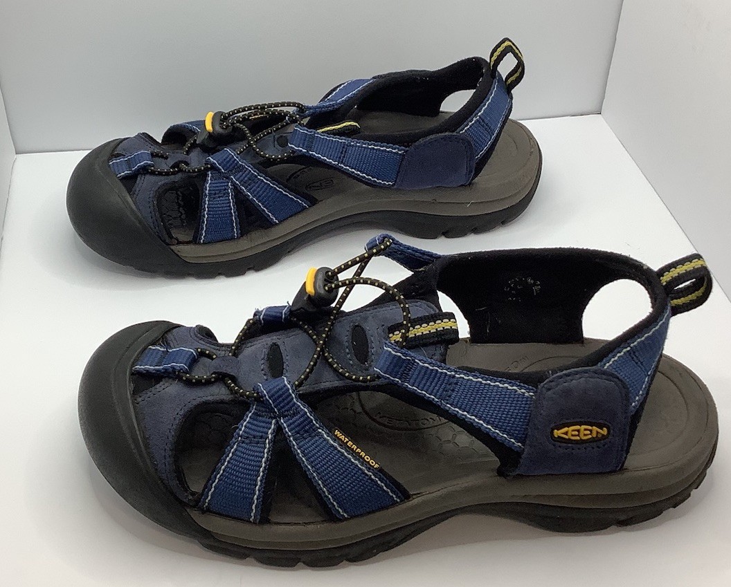 KEEN Women’s Venice H2 Waterproof Hiking Sandals Blue/Black Rubber Sole Size 8