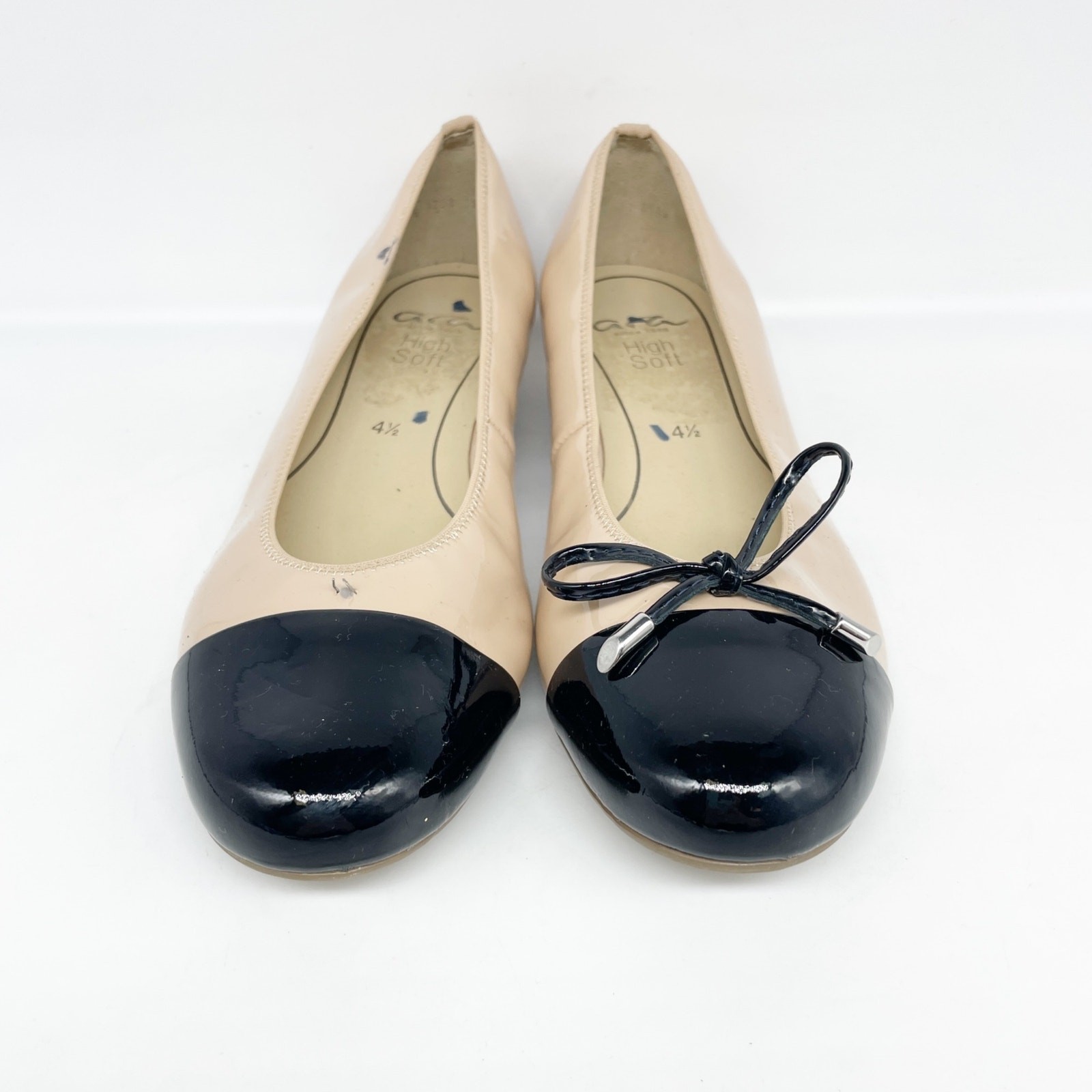 Ara Women’s Nude Black Cap Toe Ballet Flat Patent Leather Size 4.5