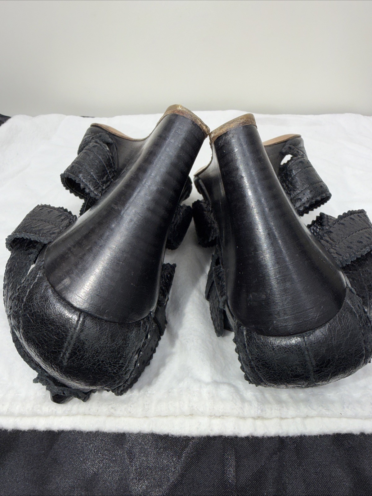 Balenciaga 39.5 Sandals Wedge Gladiator Caged Ankle Booties Covered Studs Poms