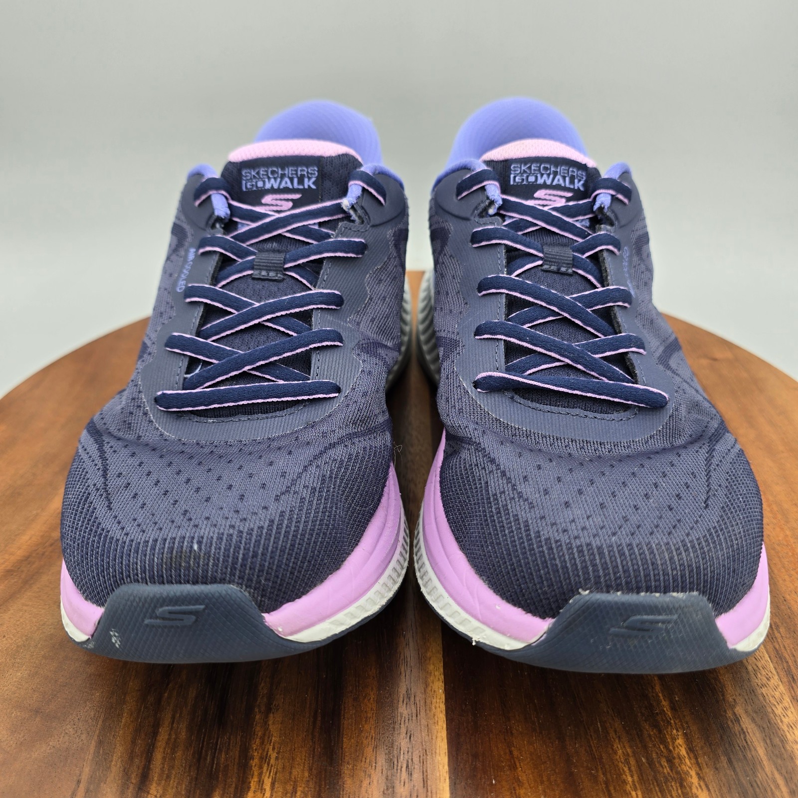 Skechers Go Walk Max Cushioning Shoes Womens 9 Navy Lavender Slip Ins Sneakers