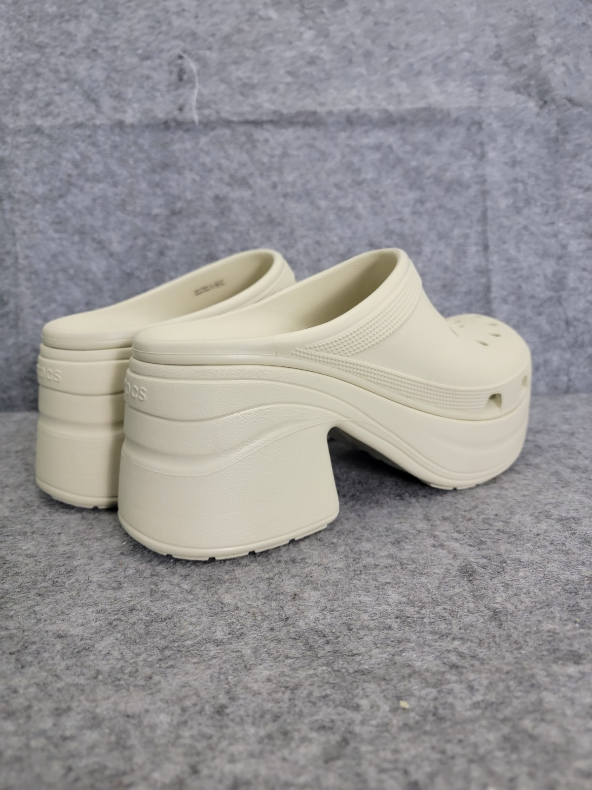 New Crocs Siren Clog Platform Block High Heels Bone/Ivory Slip On Womens Size 11