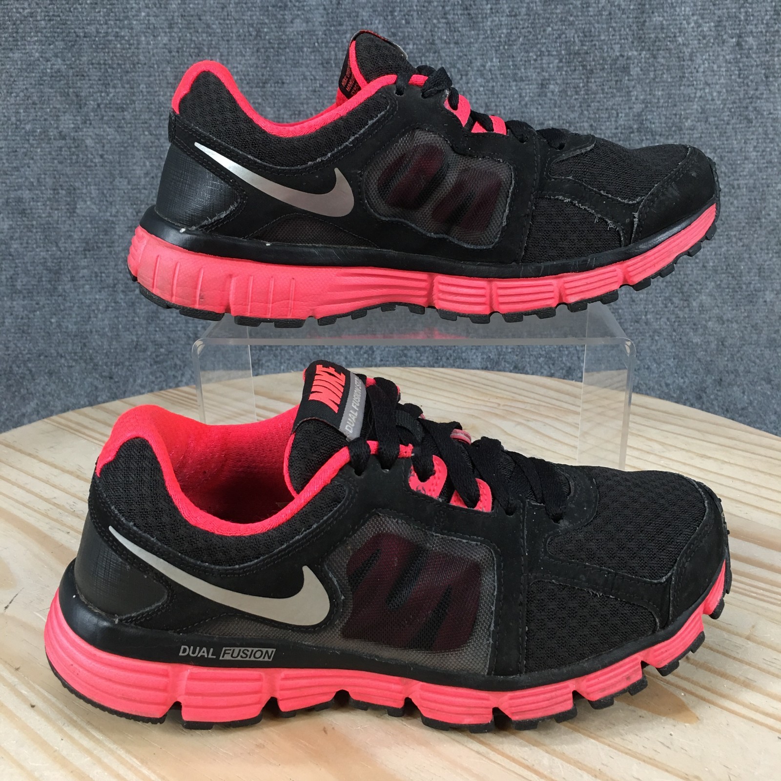 Nike Dual Fusion ST2 Shoes Womens 7 Athletic Low Sneakers 454240-003 Black Pink