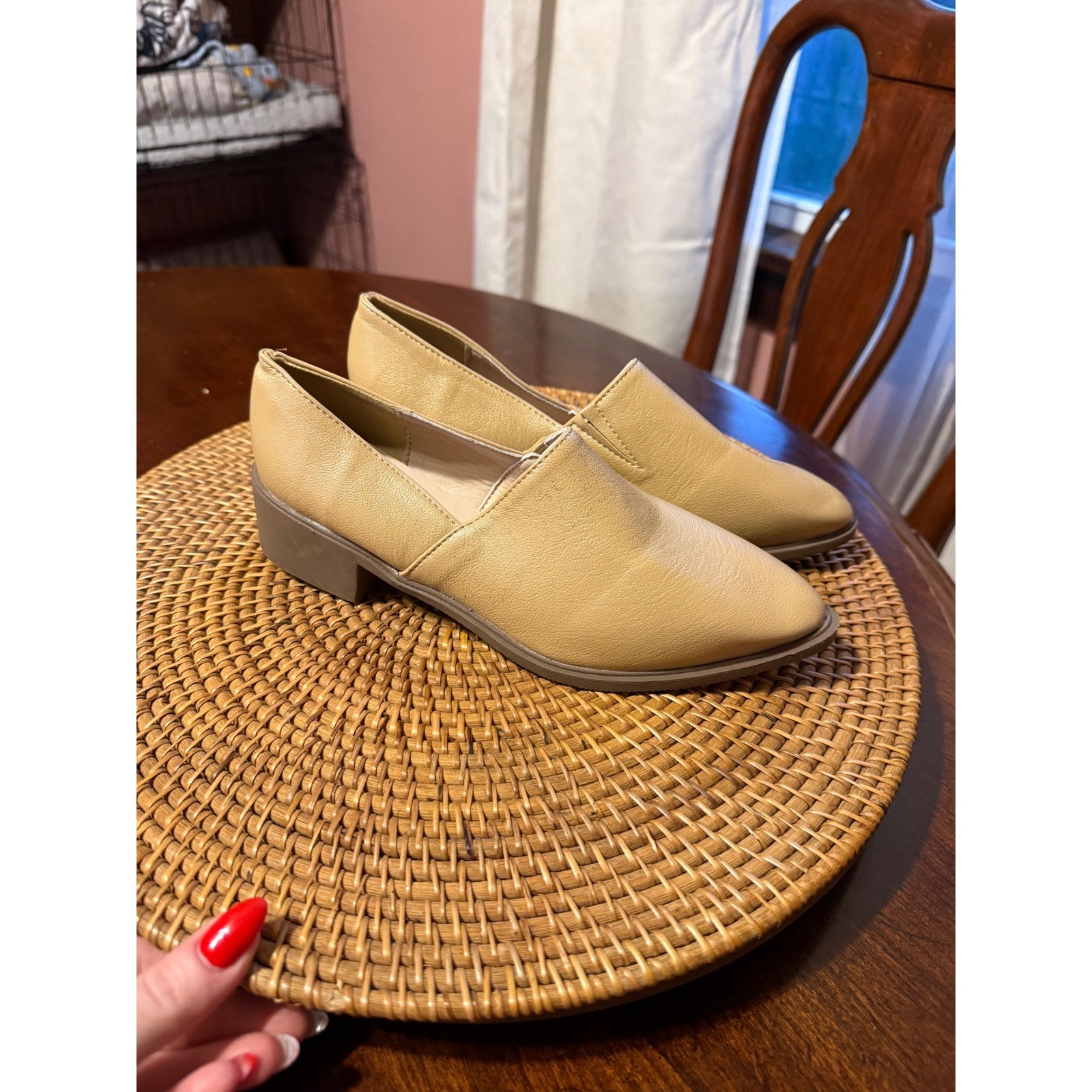 Vero Cuoio Tan Leather Pointed Toe Slip On Loafers Low Block Heel Beige Shoes