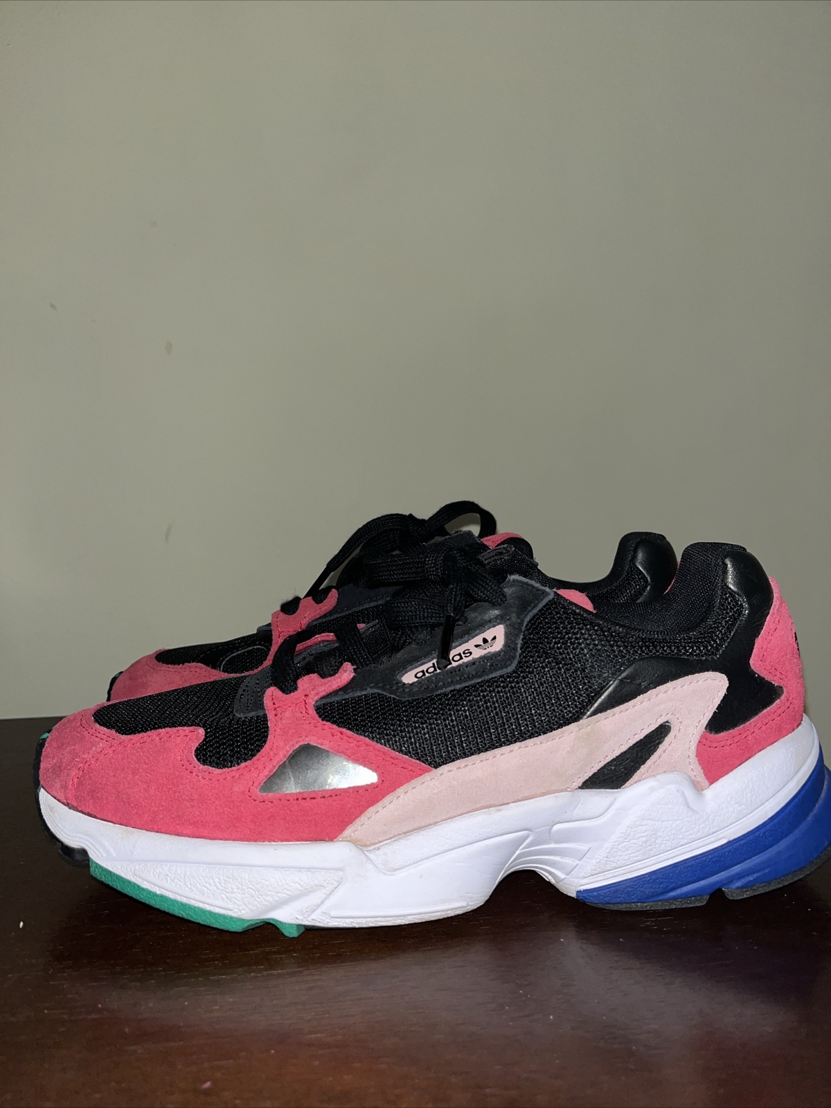Adidas Falcon Core Black / Green / Pink / Blue / White Women’s Sz 9 Sneakers