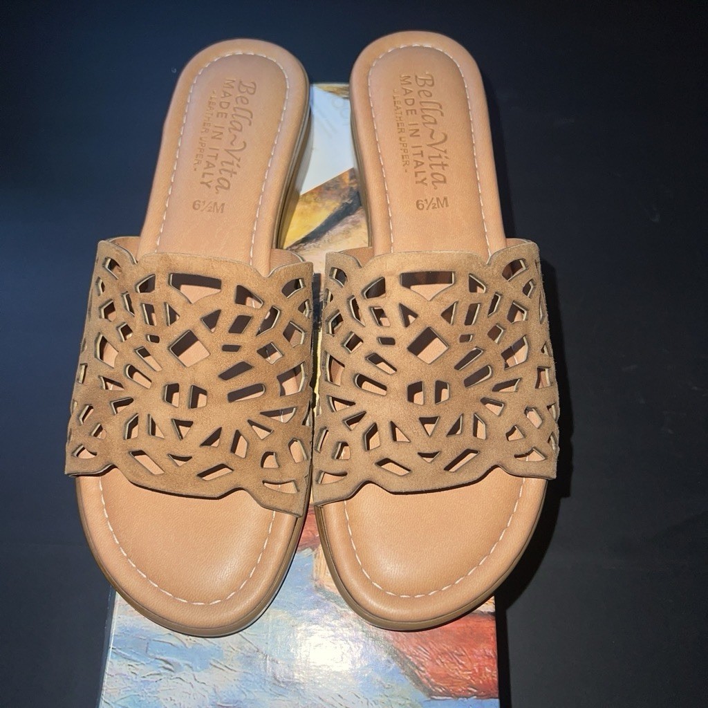 Bella-Vita Women’s Brown Leather Laser Cut Slide Sandals Slip On US 6.5 M