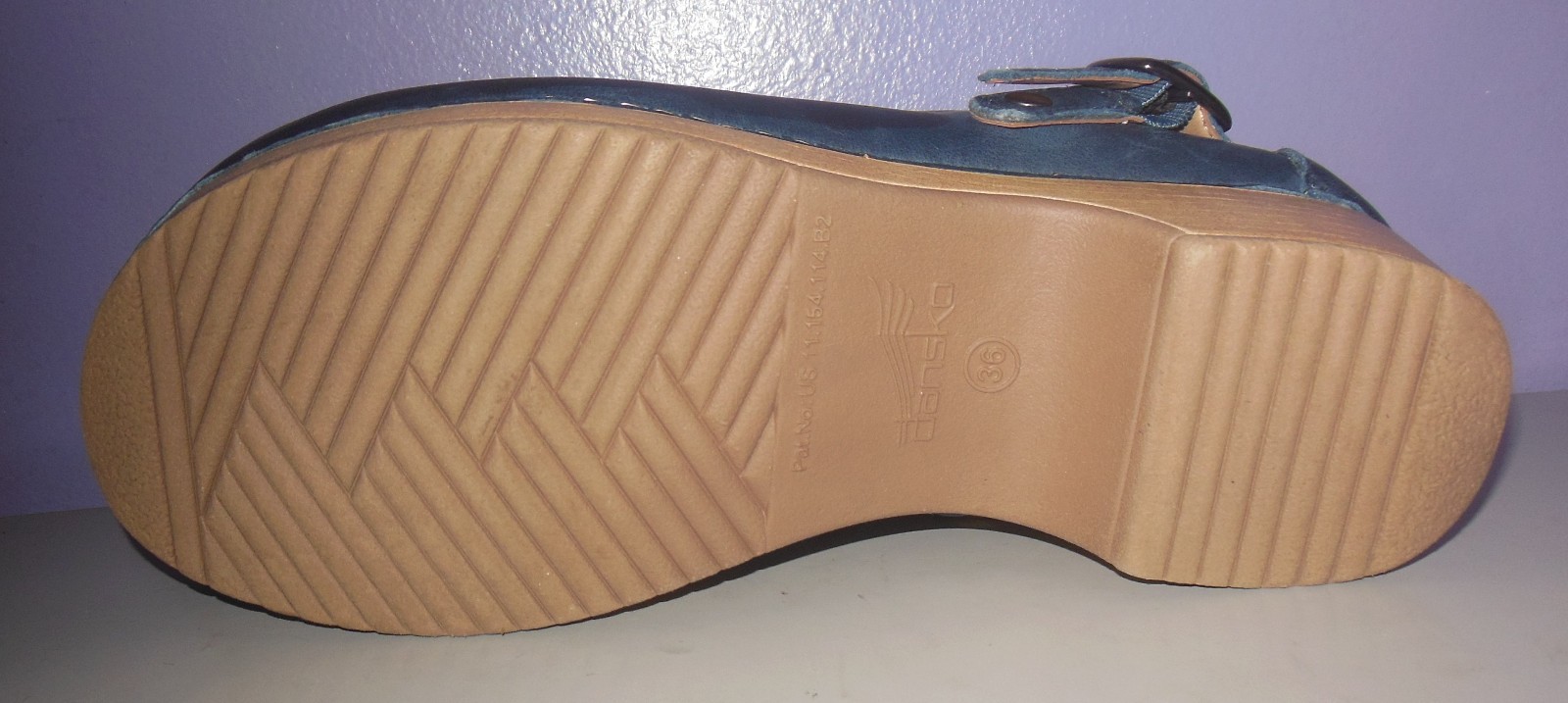 Dansko Berry Navy Blue Leather Swivel Strap Clogs Size 36 Euro 5.5-6 US
