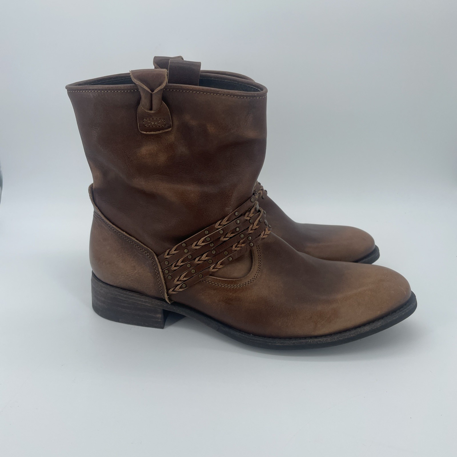 N.D.C. Made By Hand Boots Womens 39 / 8 Brown Leather Ankle Booties Low Heel