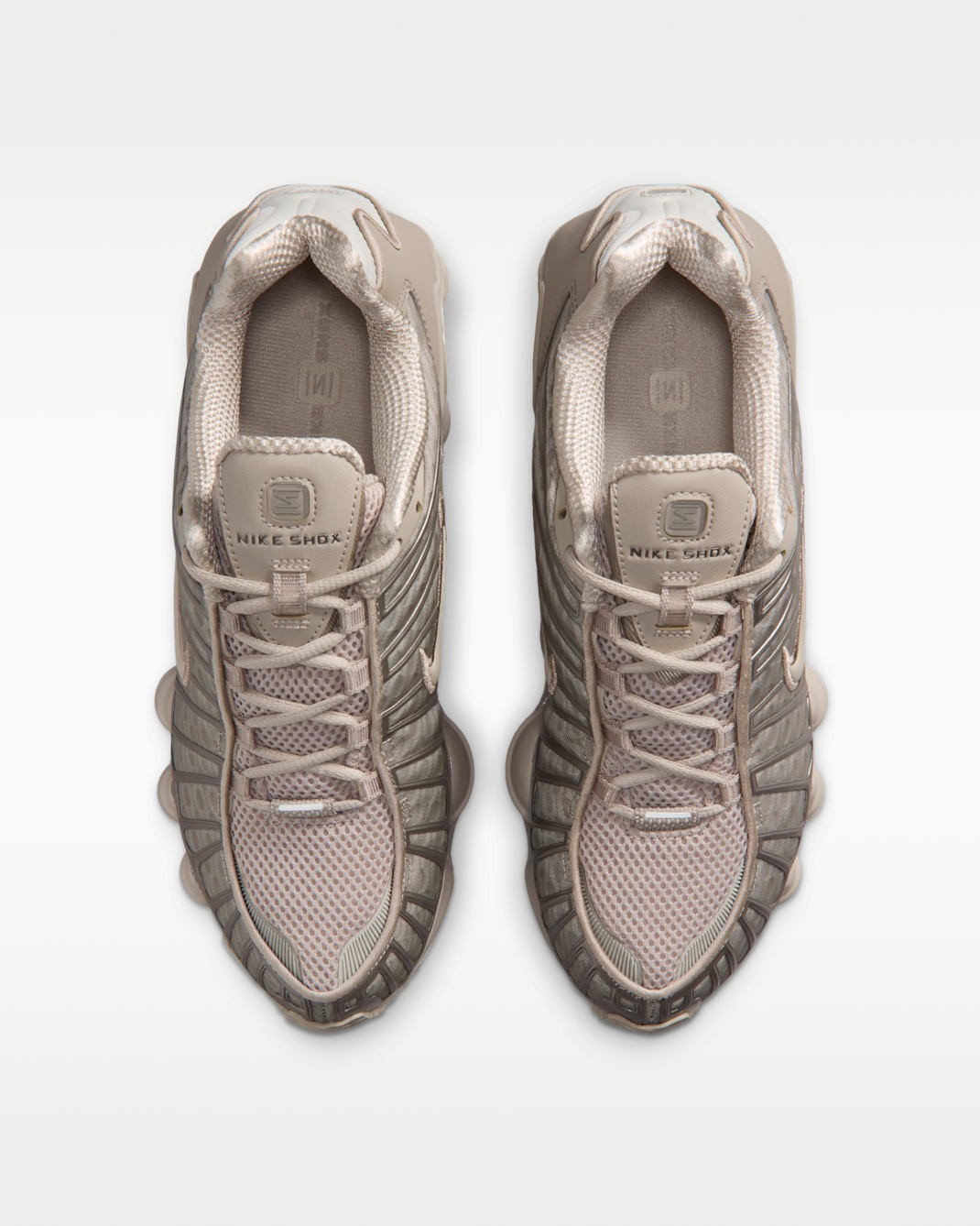 NIKE Women’s Shocks TL AR3566-204 Cream 2 Enigma Stone Cream 2