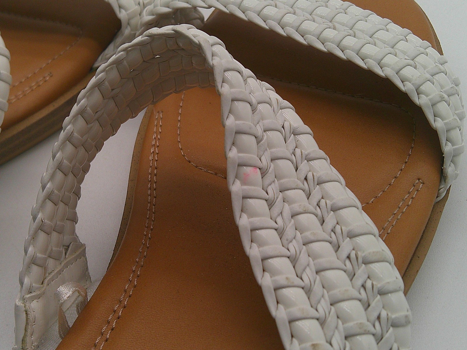 London Fog Feena Sandals Shoes Womens Size 10W White Braided Slide Cushioned