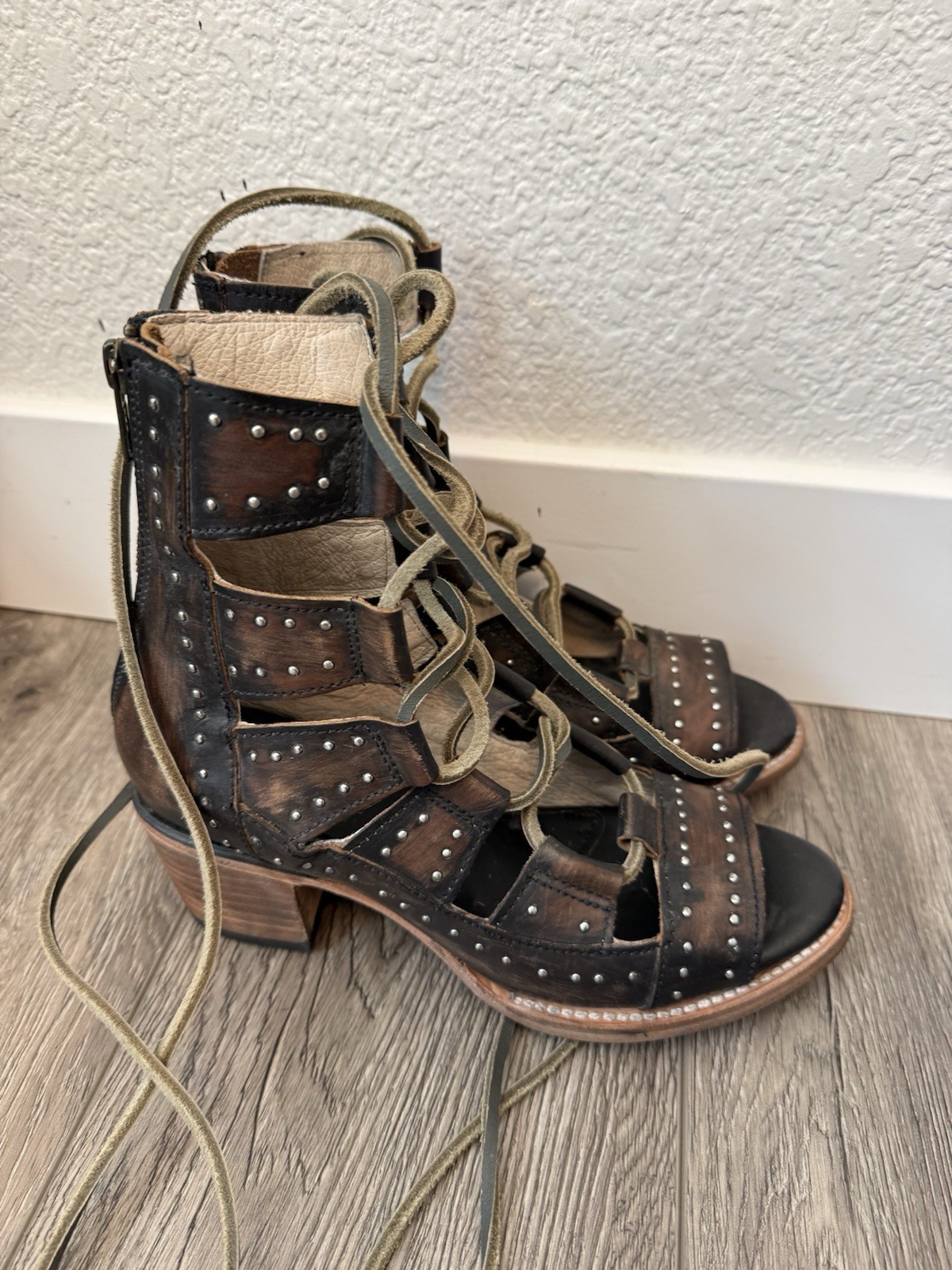 Freebird Hazel Leather Gladiator Sandals Studded Lace-Up Boots 7