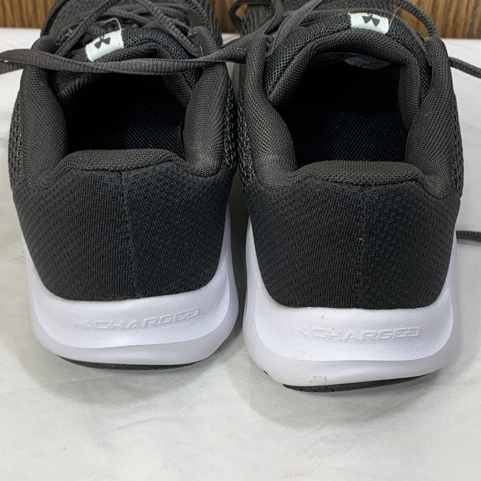 Under Armour Women CHARGED ASSERT Grey Running Shoes Size 8.5 Deluxe Foam