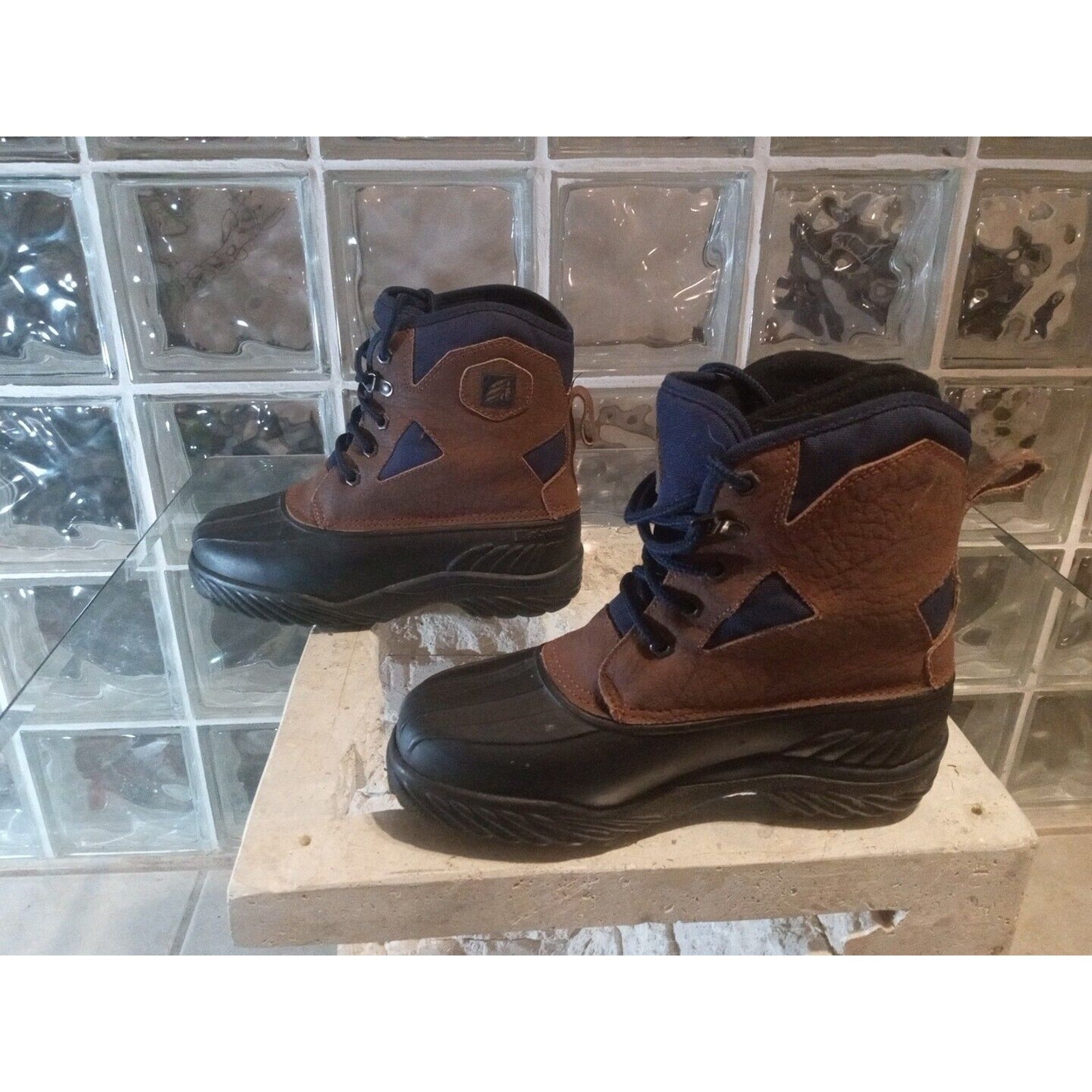 7 LACROSSE WOMEN’S WINTER WATERPROOF SNOW BOOTs Canadian Made Nice Boots