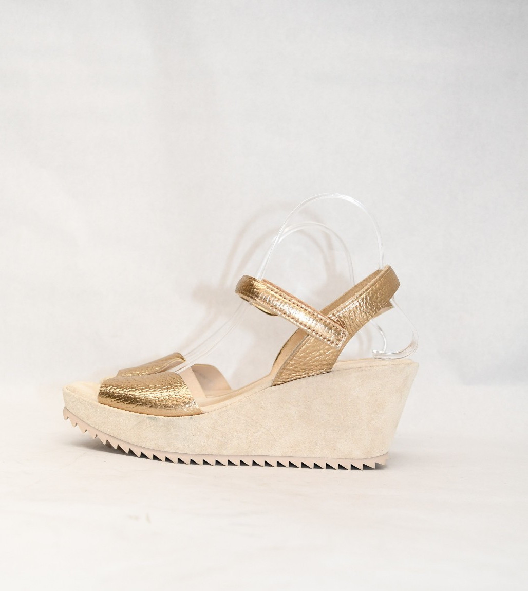 $650 Pedro Garcia FANTINA wedge sandals METALLIC CREAM LEATHER SAWTOOTH 41 (DD2)