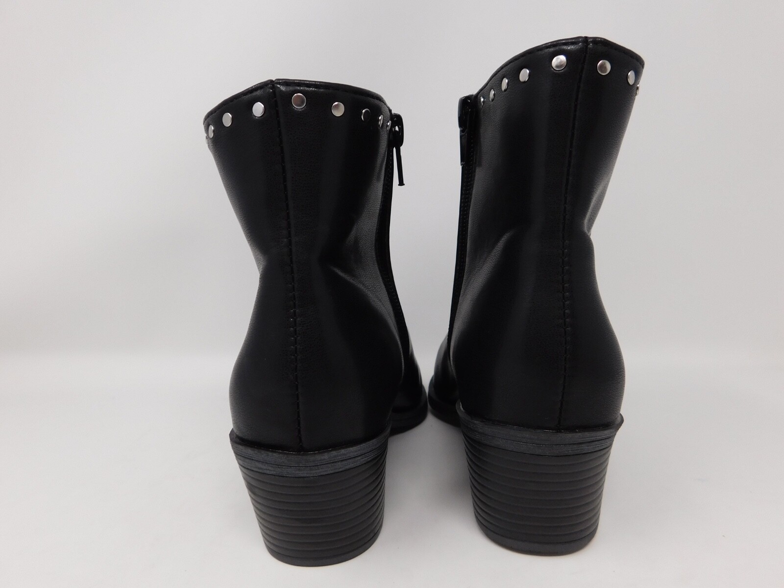 BP Women’s Boots Size 5.5 Wylie Bootie Black Studded Zipper Chelsea Cowgirl Shoe