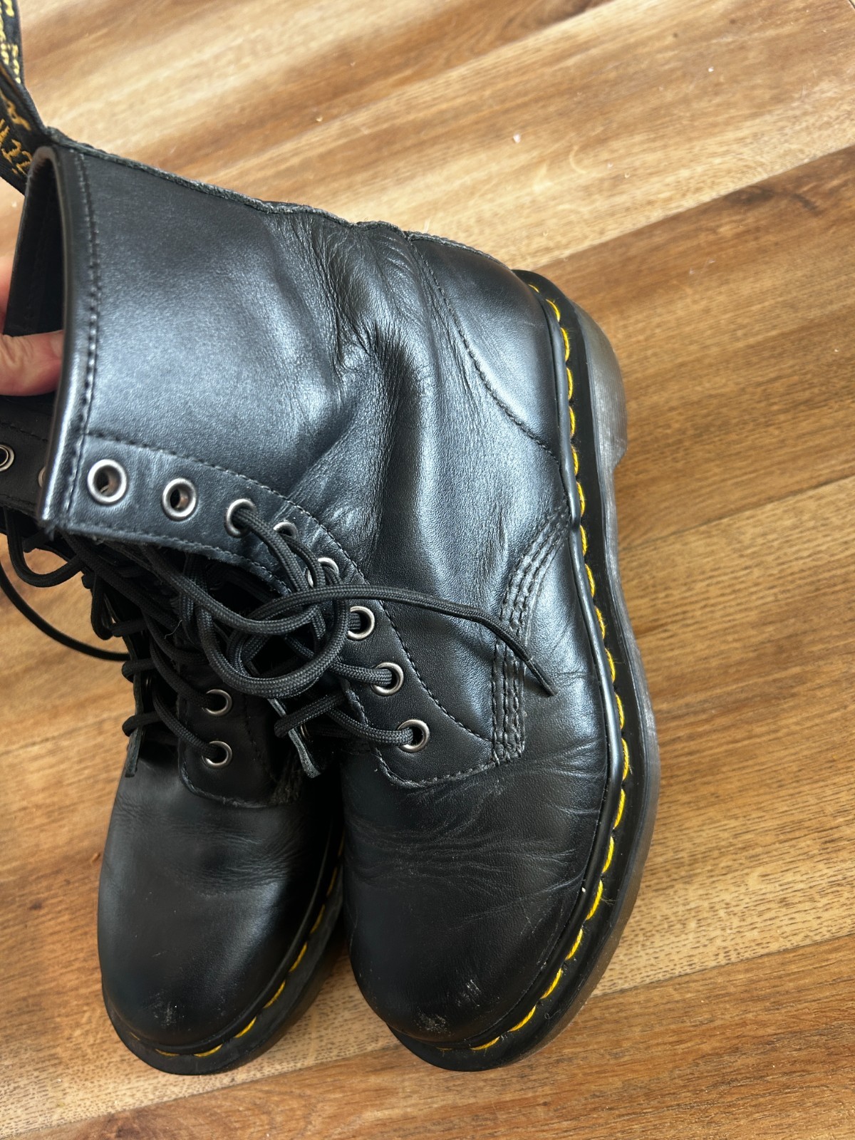 Dr. Martens 1460 Nappa Black Leather 8-Eye Boots | Women’s US 7 / UK 5 / EU 38