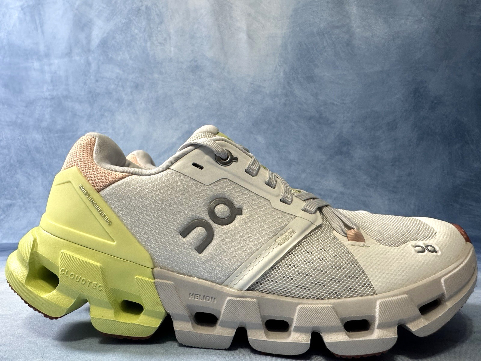 On Cloud Cloudflyer 4 Running Shoes Lace Up White Hay 71.98249 Women’s Size 5