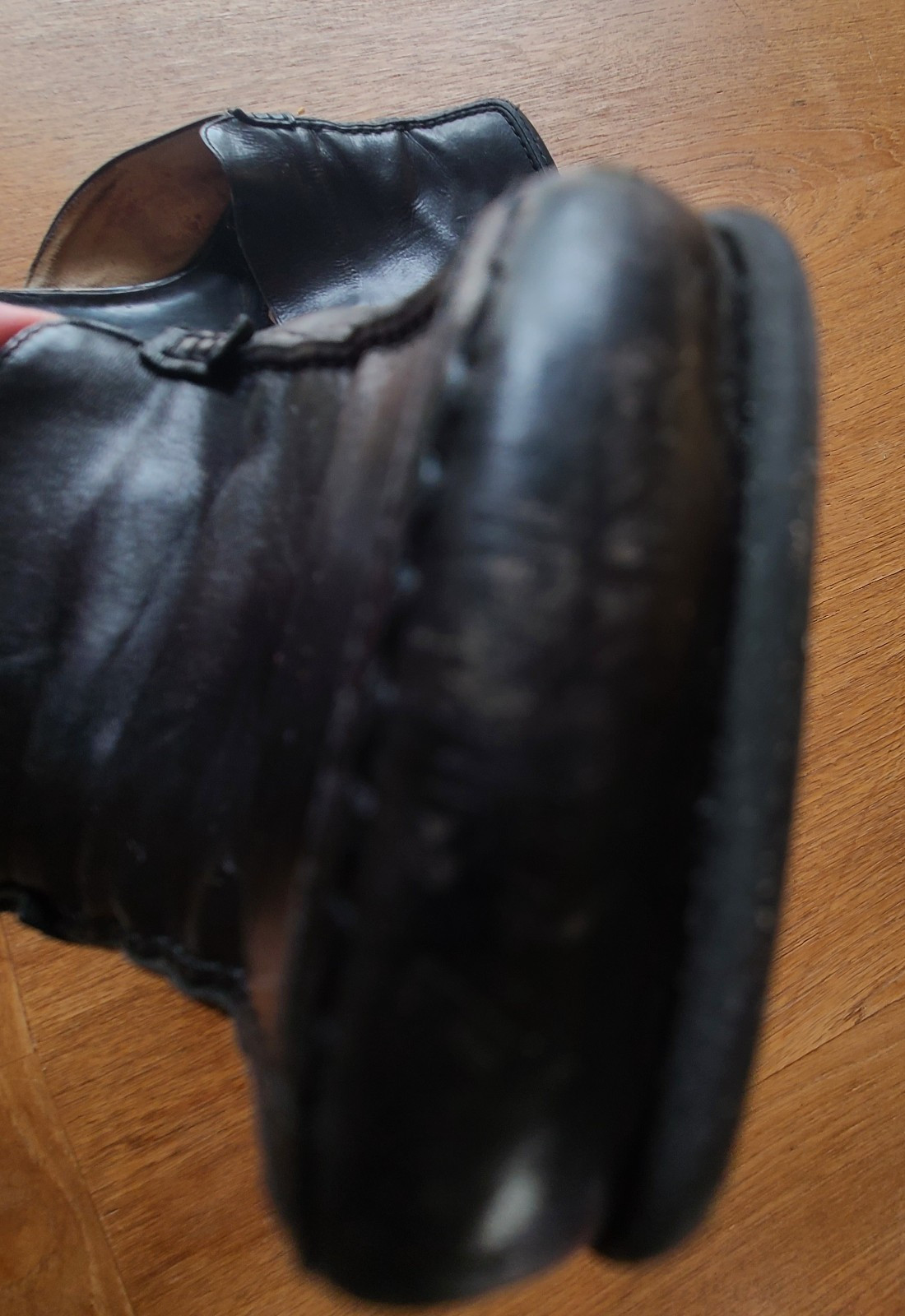 Vintage 1990s Black Leather Via Spiga Womens sz 9 square toe Mules