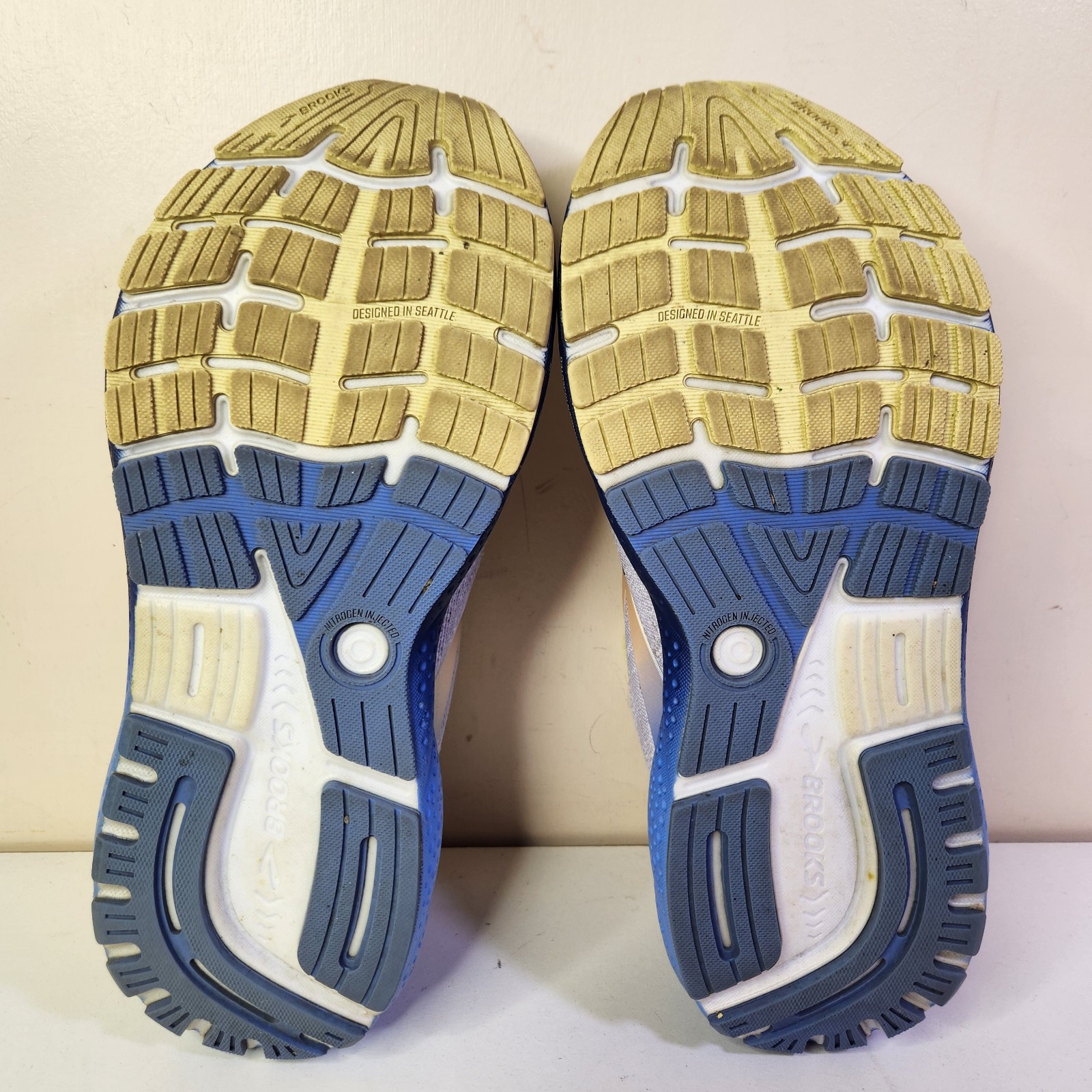 Brooks Ghost 16 Shoes Womens 10B Running Cushion DNA Loft Haze Peach Blueprint