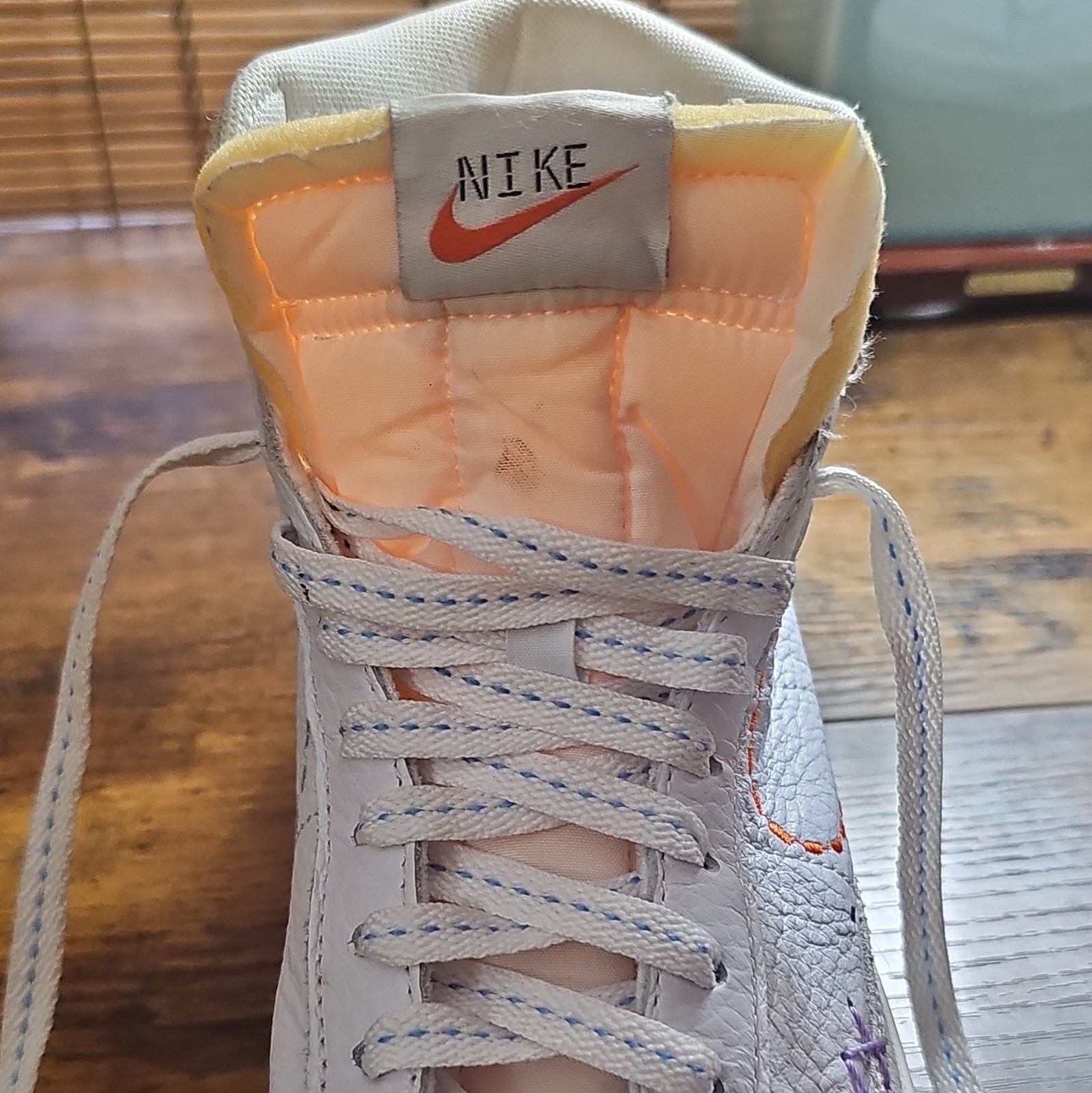 Nike Blazer Mid ’77 DX2350-100 Leather Mid Top Sneakers White/Lilac/Orange