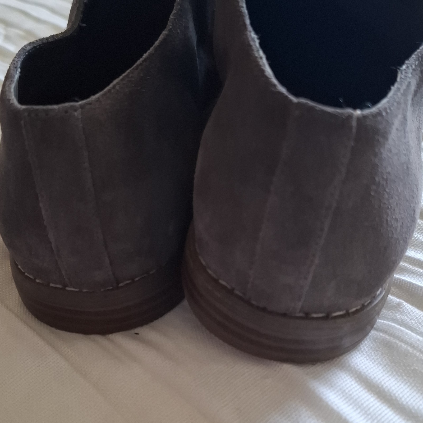 Franco Sarto Women’s Gray Suede Slip-On Ankle Bootie Round Toe Stretch 8.5M