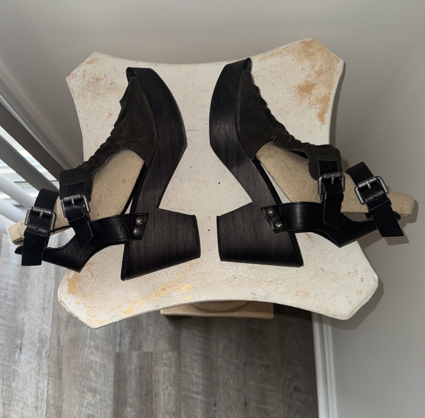 Free People 38 US8 Sacramento Brown Suede Black Leather Wood Platform Sandals
