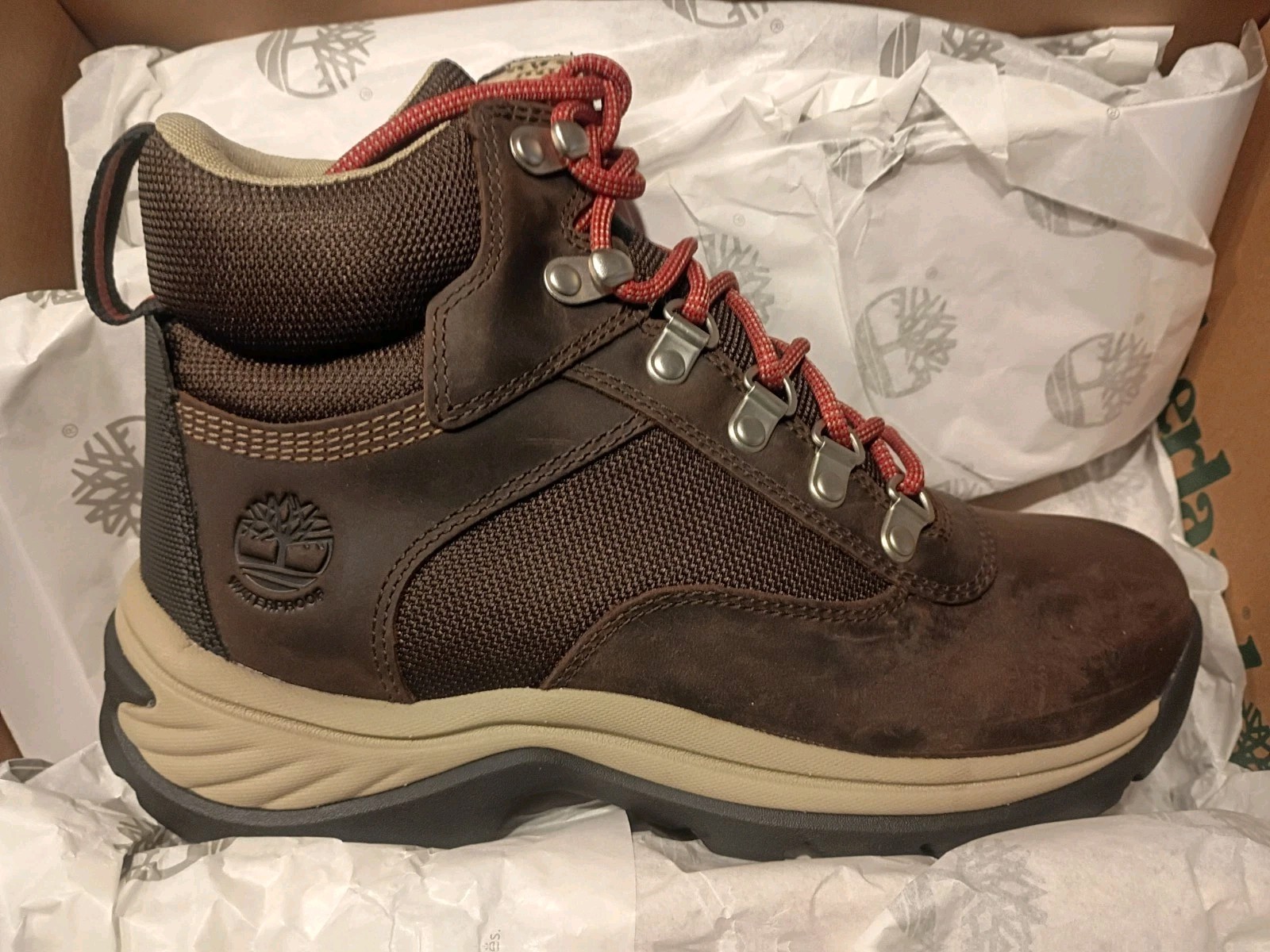 Womens TIMBERLAND WHITE LEDGE WATERPROOF MID Prem choc Leather HIKER Sz 7.5 Wide