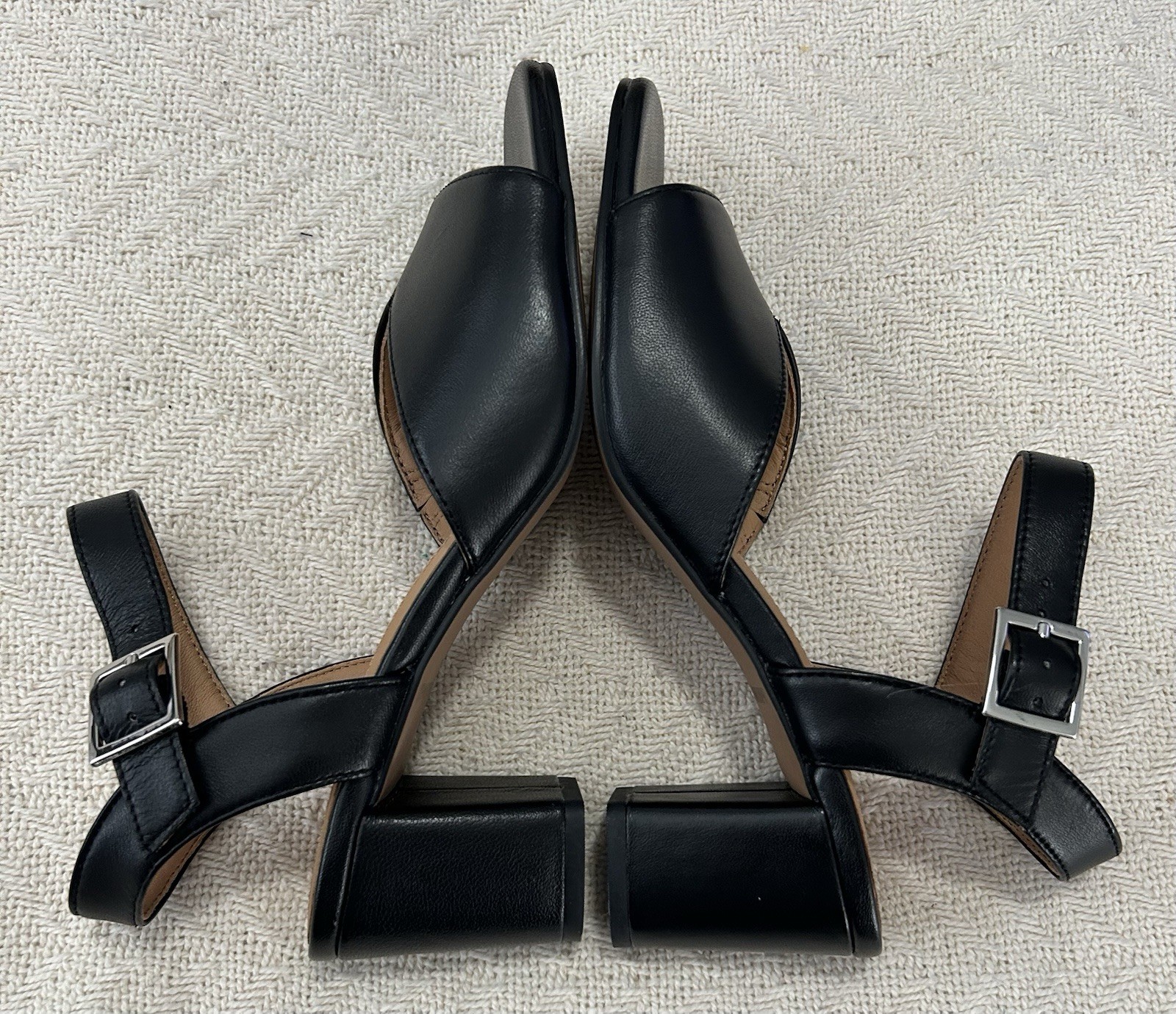 Johnston & Murphy Evelyn Heeled Sandals Black Glove leather Ankle Strap Size 6M