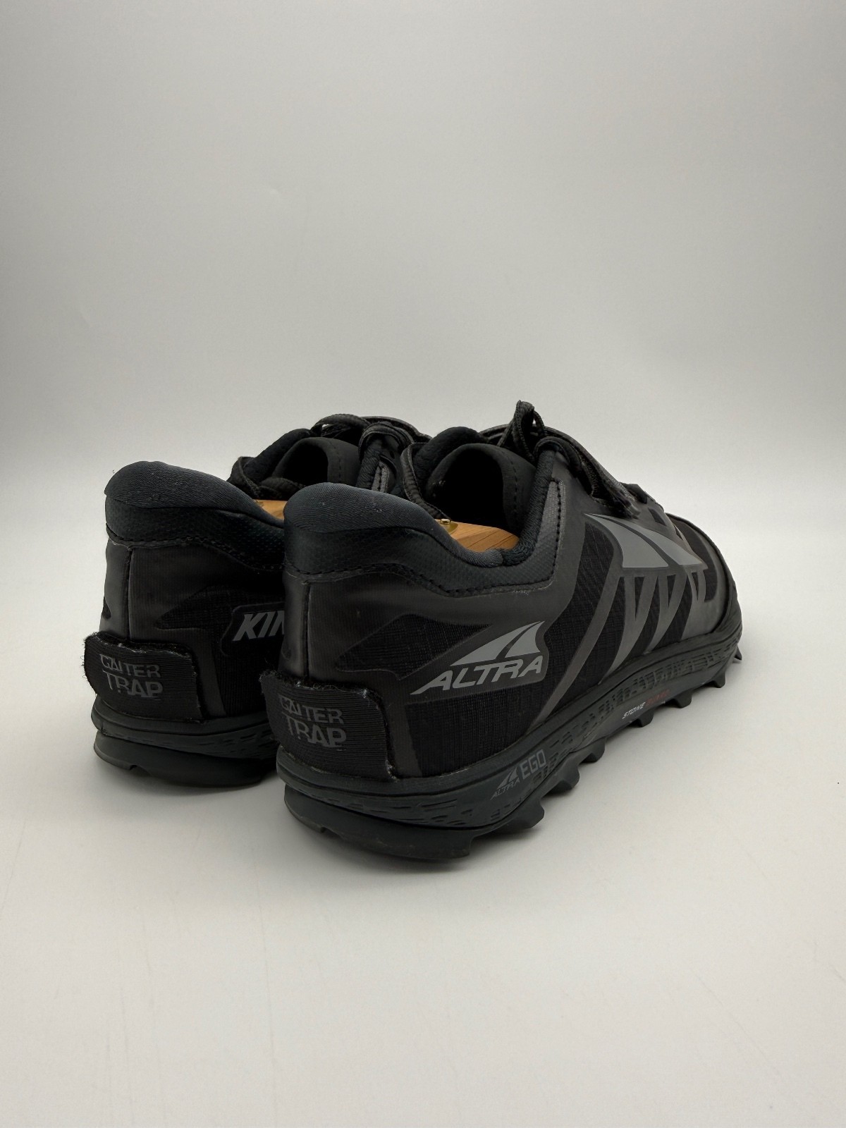 Altra King MT 2 Womens Trail Running Shoes Black Vibram Size 10