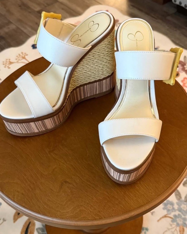 Jessica Simpson Women’s White Platform Wedge Sandals Ankle Strap Buckle 10
