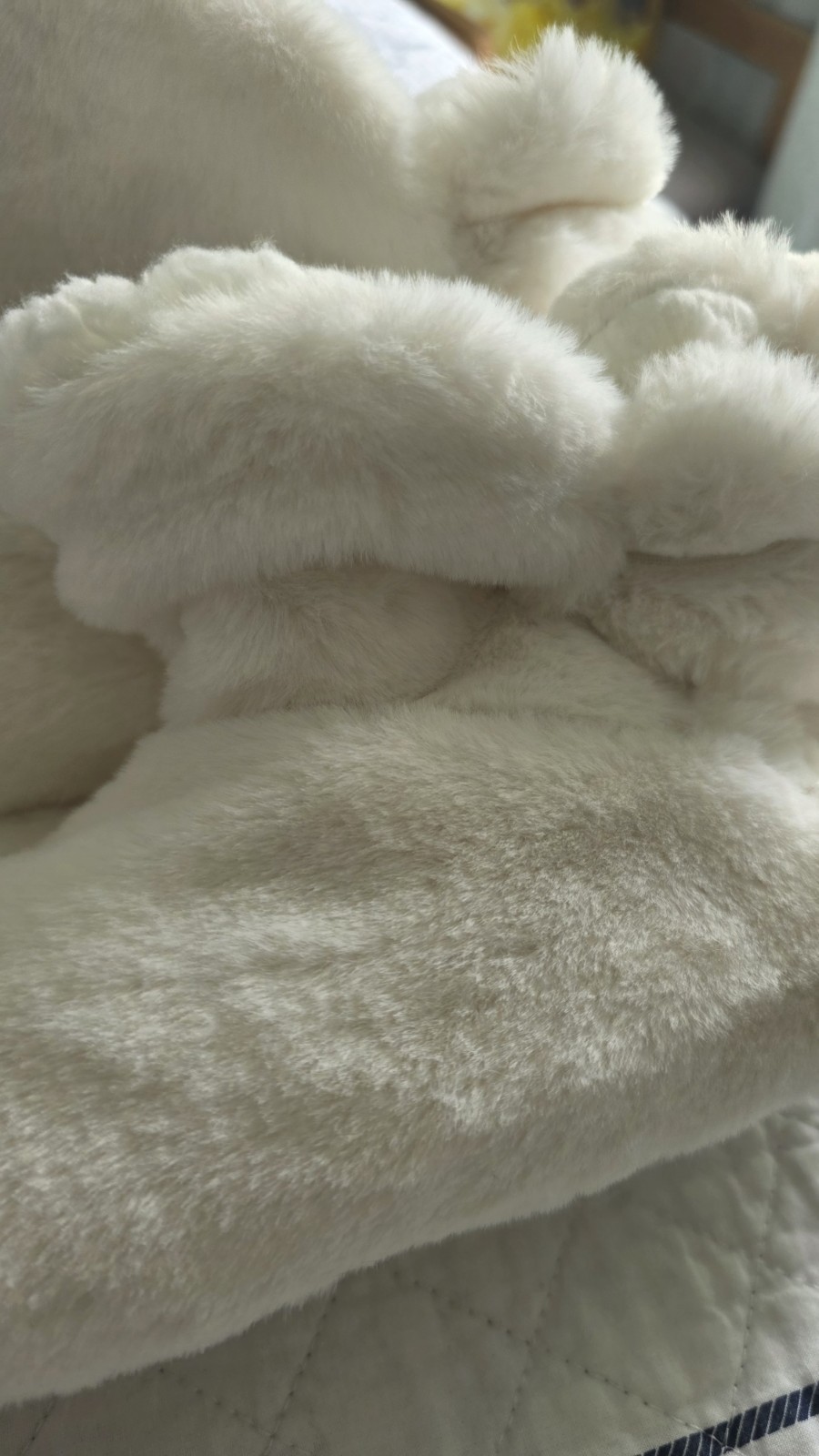 White Auden Slipper Boots M/L 8-10 New w/ Tags