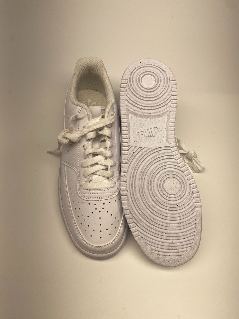 Nike Womens Court Vision Low NN Triple White Sneaker Sz 10