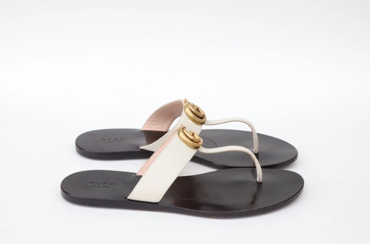 Gucci Marmont GG Thong Sandals Slides Size 38/ US 8 in Black White Ivory Leather