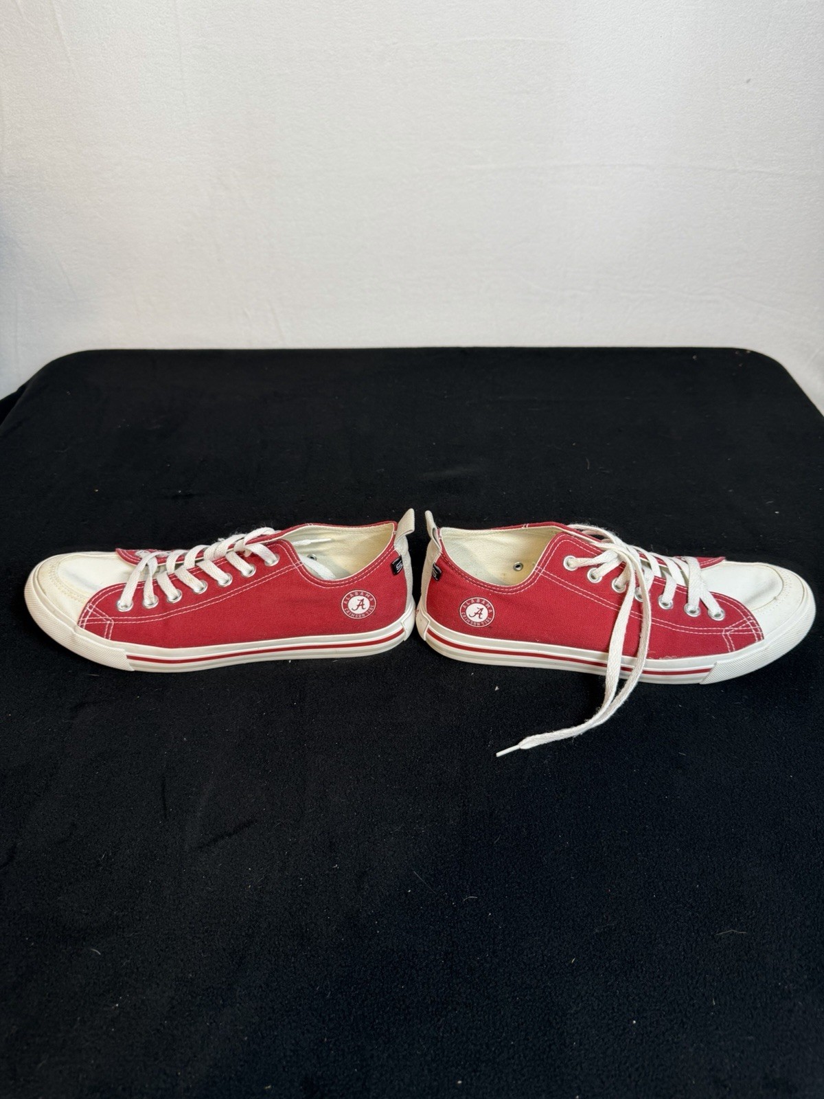 Alabama Crimson Tide game day Skicks Shoes Unisex Mens 9 Womens 11 low top
