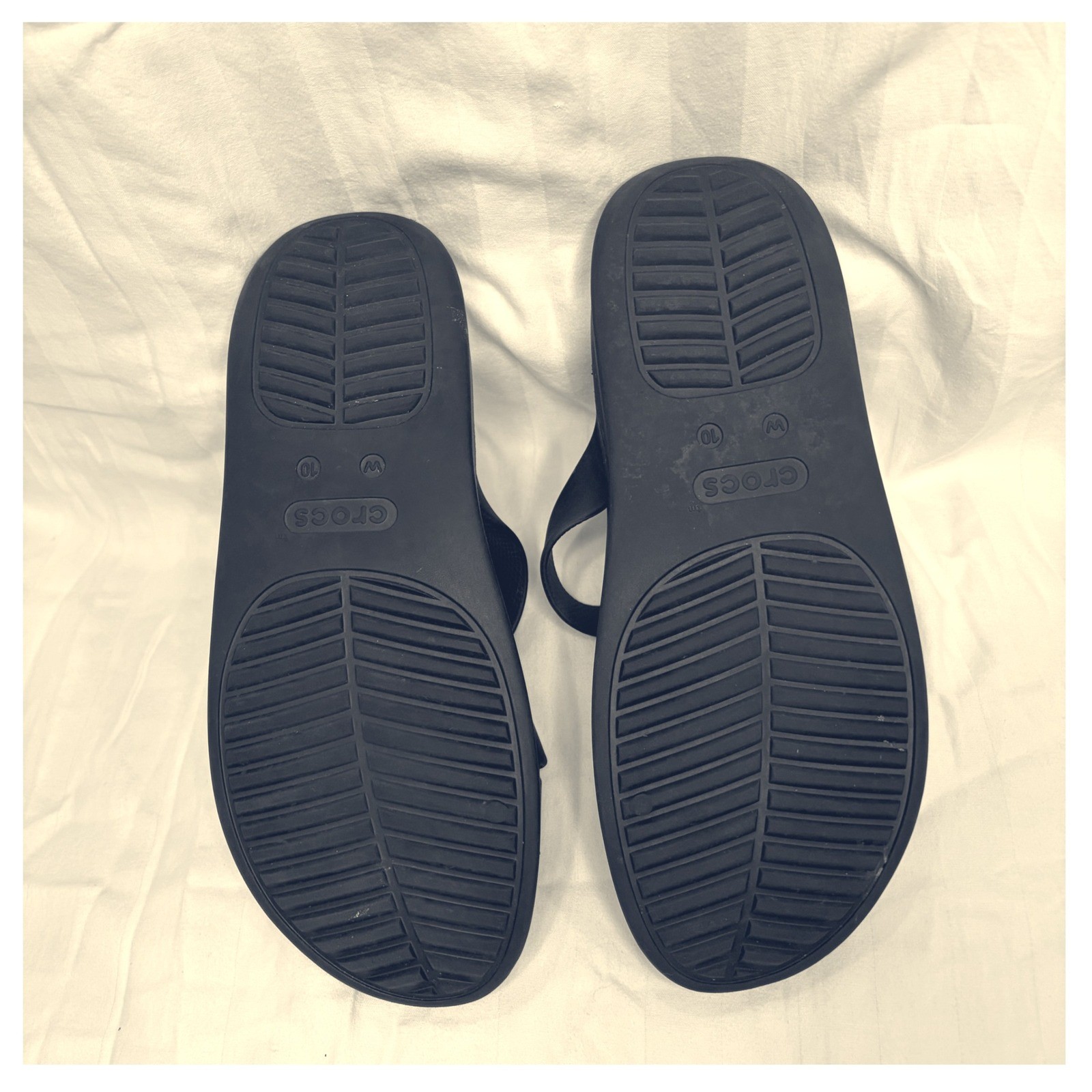 Crocs Getaway Strappy Sandals Women 10 Black Comfort Minimalist Slide