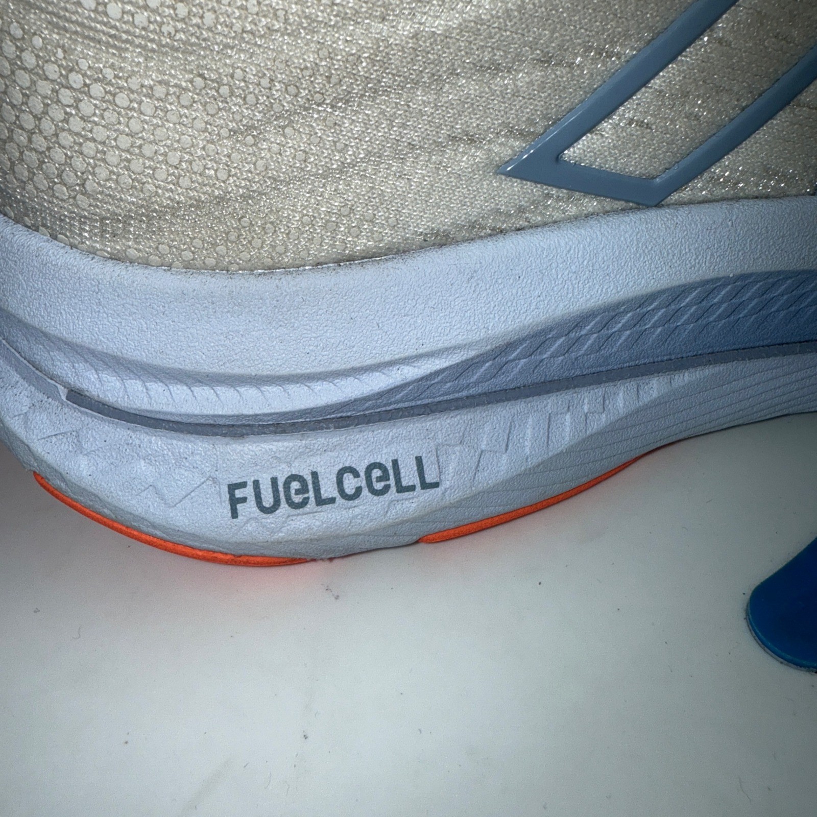 New Balance FuelCell Walker Elite White Coral Athletic Shoes Womens Size 7.5